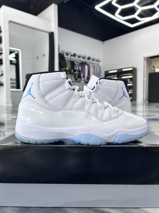 Jordan 11 "Legend Blue" Used Size 10