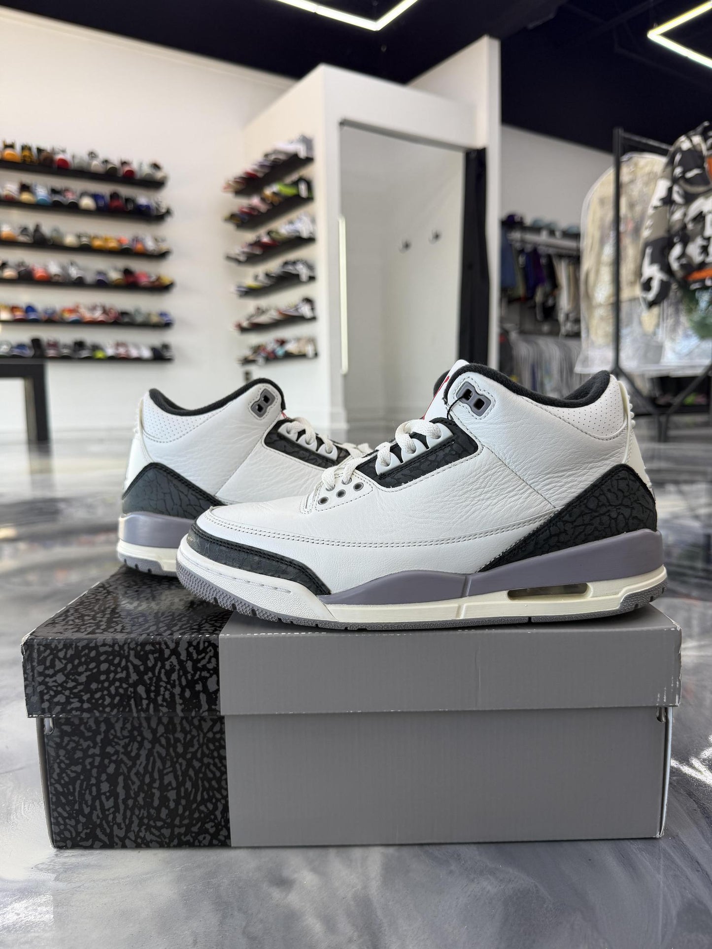 Jordan 3 "Cement Grey" Used Size 8