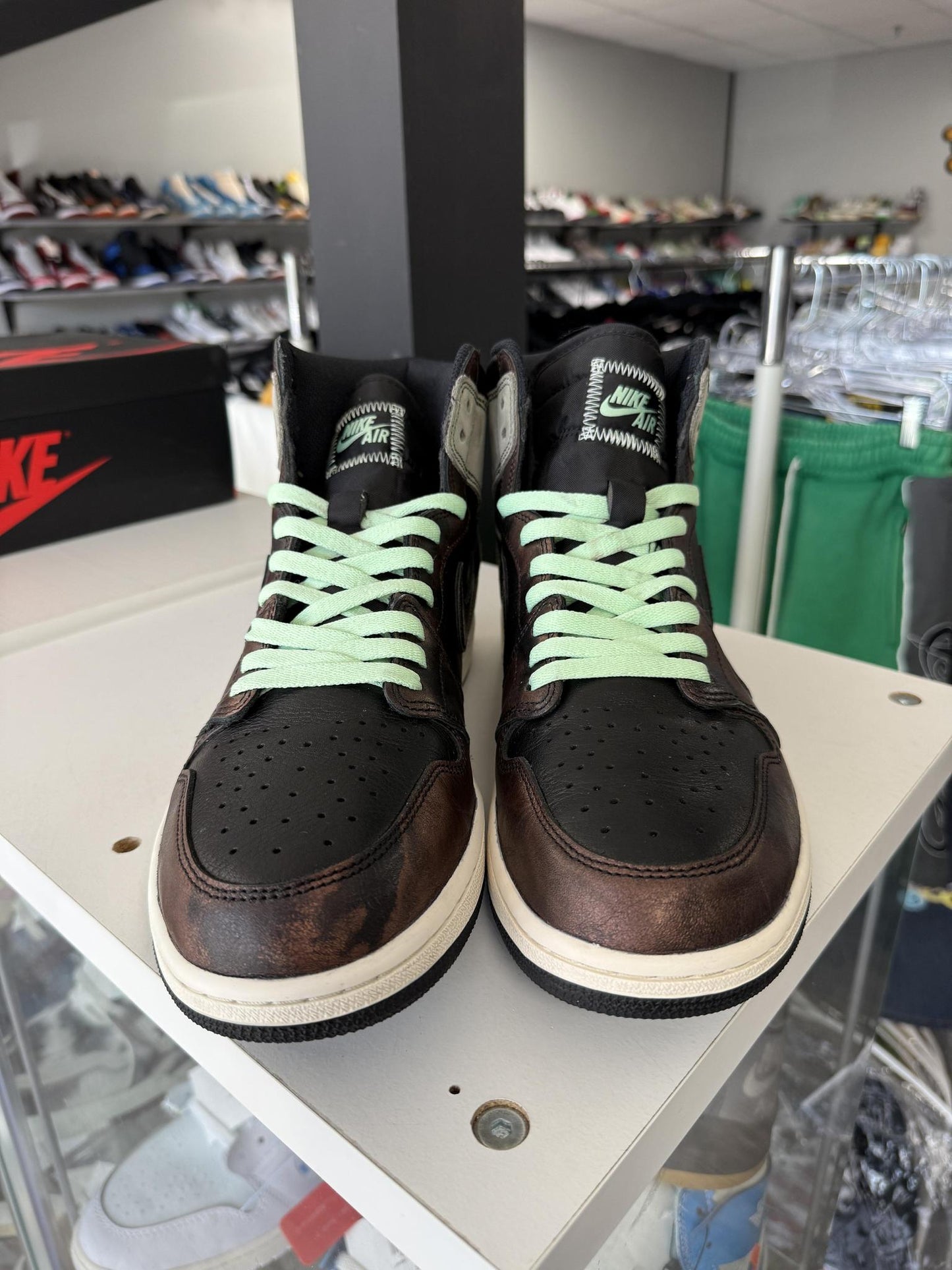 Jordan 1 "Patina" Used Size 13