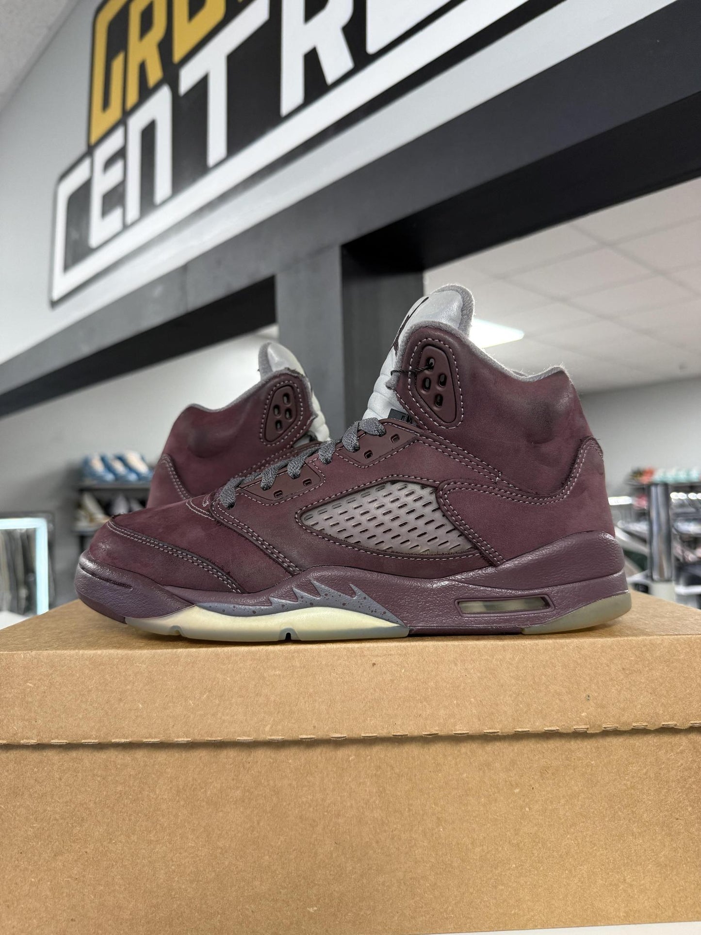 Jordan 5 "Burgundy" Used Size 6Y/7.5W