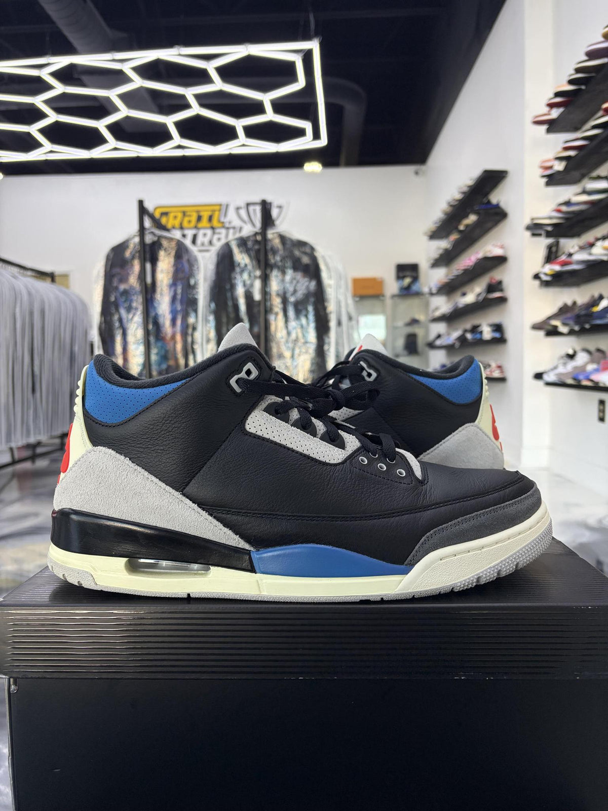 Jordan 3 "Rare Air" Used Size 14