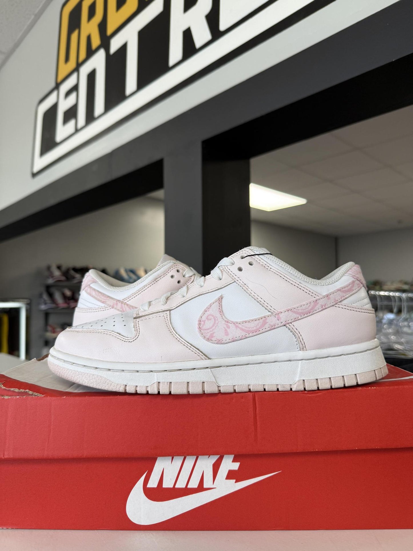 Nike Dunk Low "Pink Paisley" Used Size 7Y/8.5W