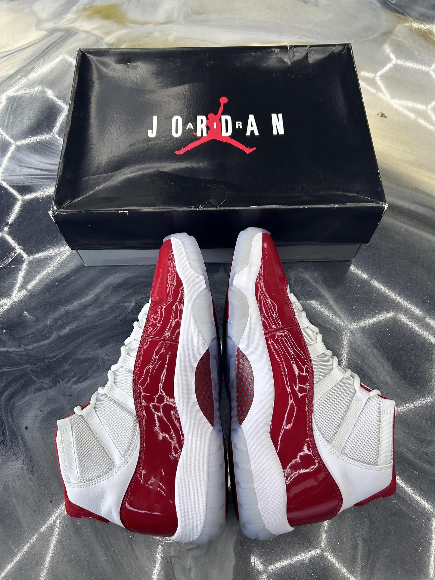 Jordan 11 "Cherry" Used Size 13