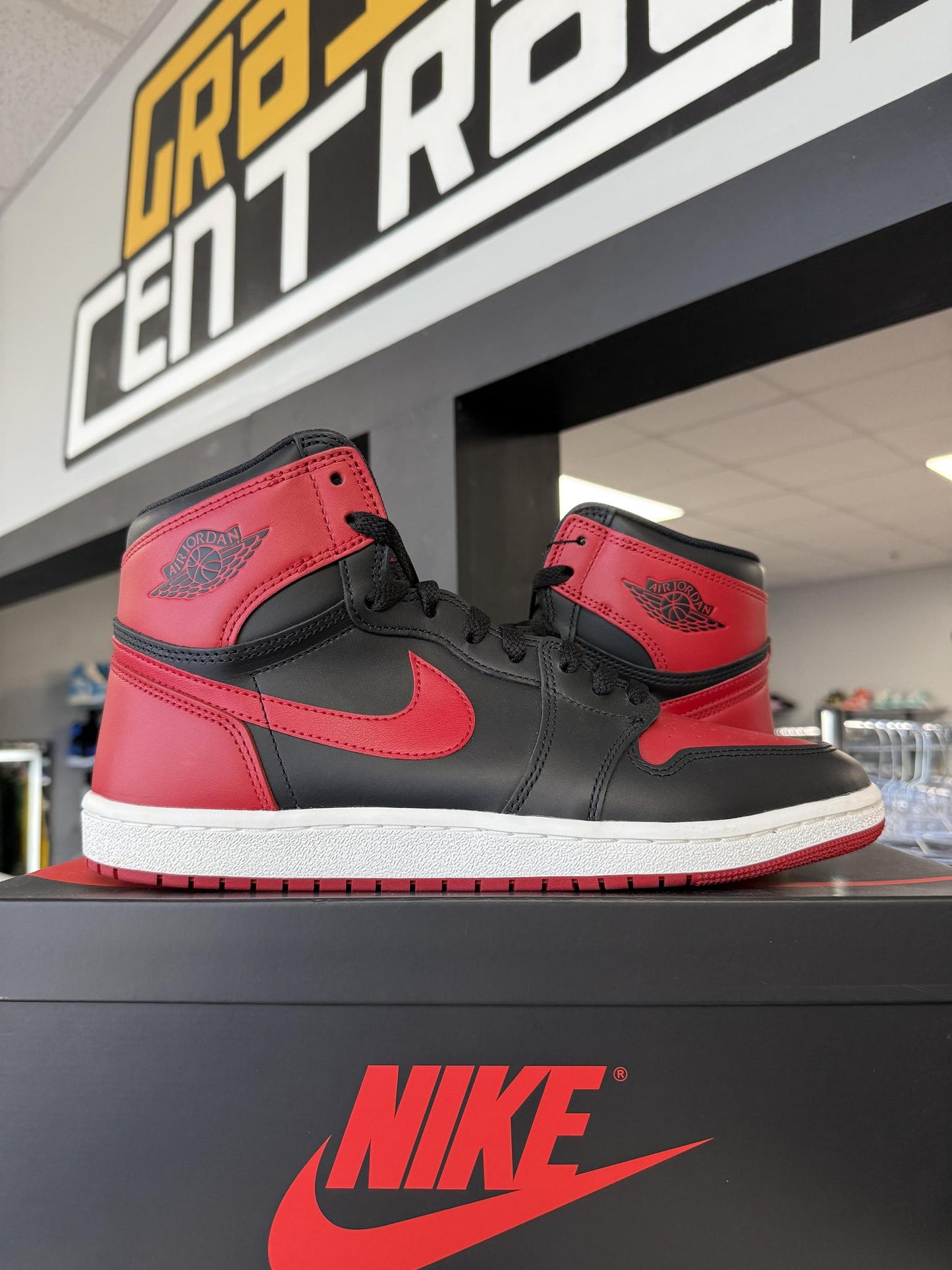 Jordan 1 "Bred '85" Used Size 12