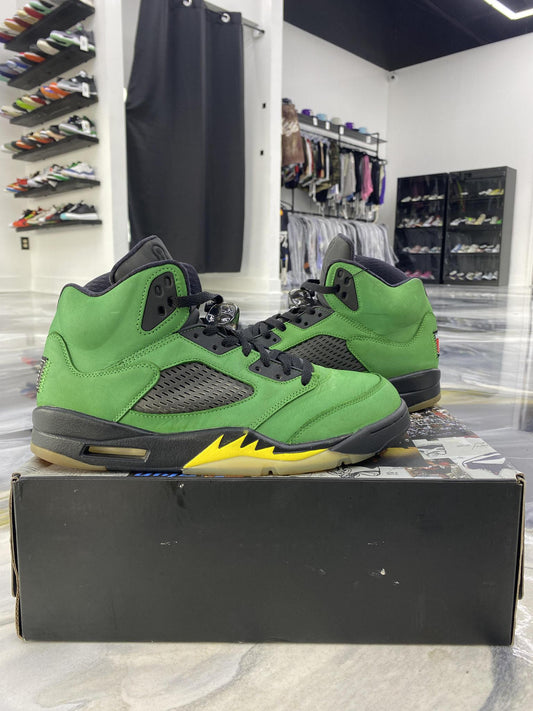 Jordan 5 "Oregon" Used Size 11.5