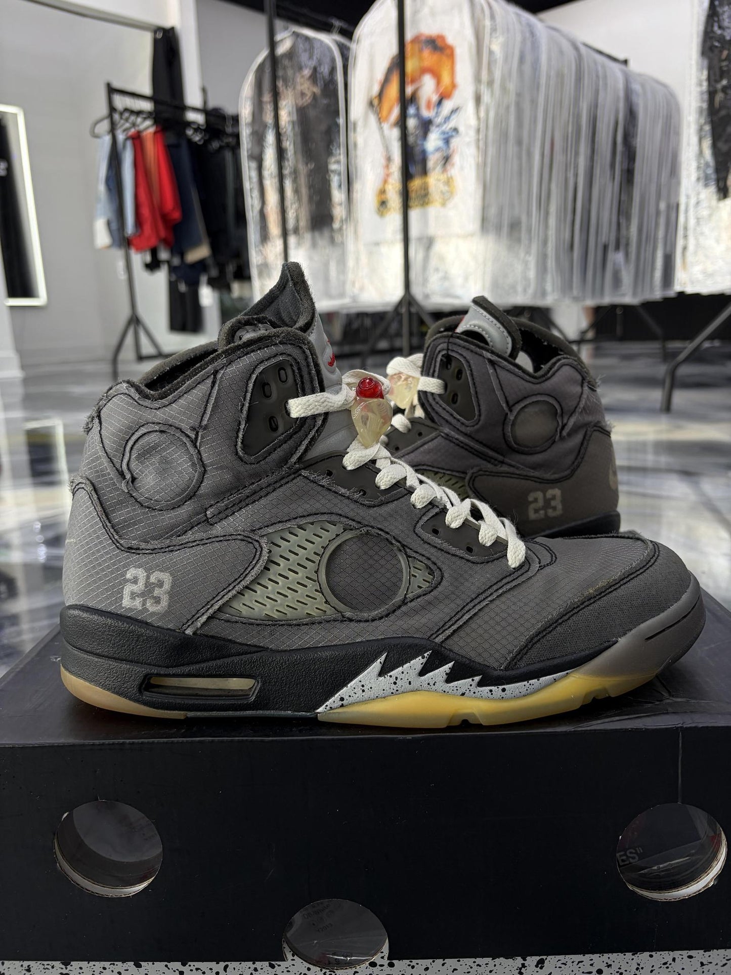Jordan 5 Off White "Muslin" Used Size 10.5