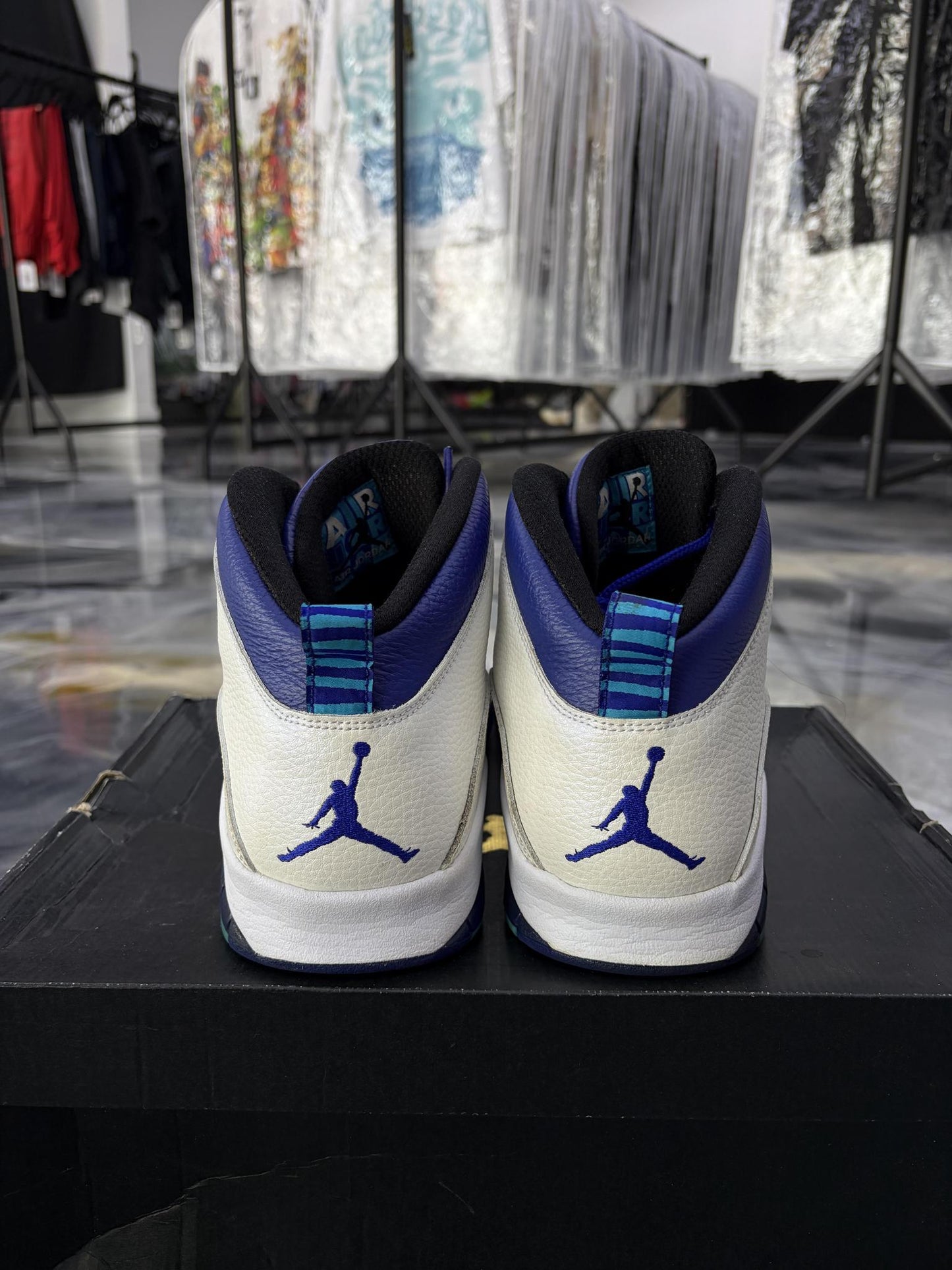 Jordan 10 "Hornets" Used Size 13