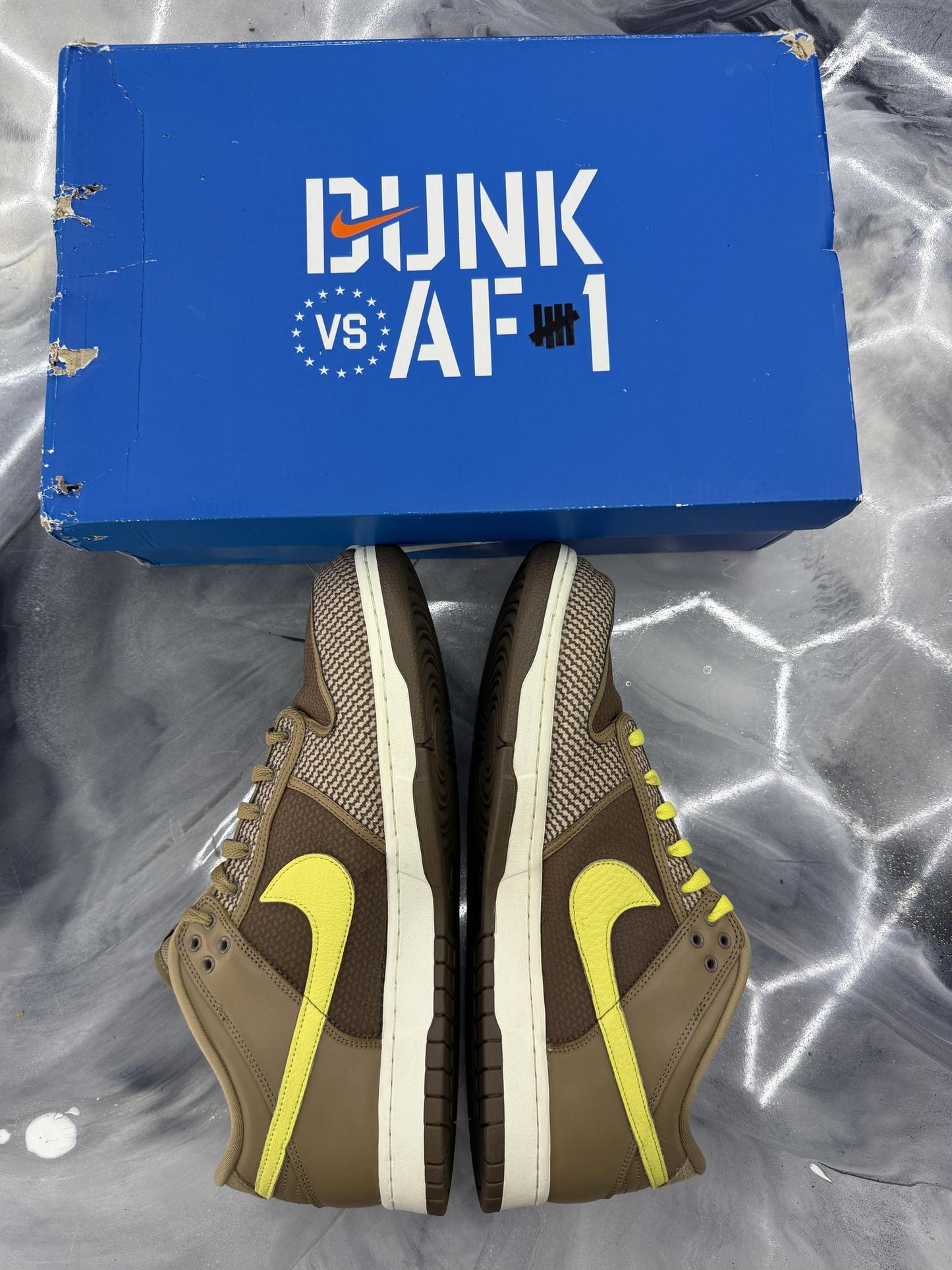 Nike Dunk Low "UNFTD Cargo Khaki" Used Size 15