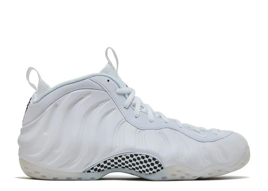 Nike Air Foamposite One "Triple White"