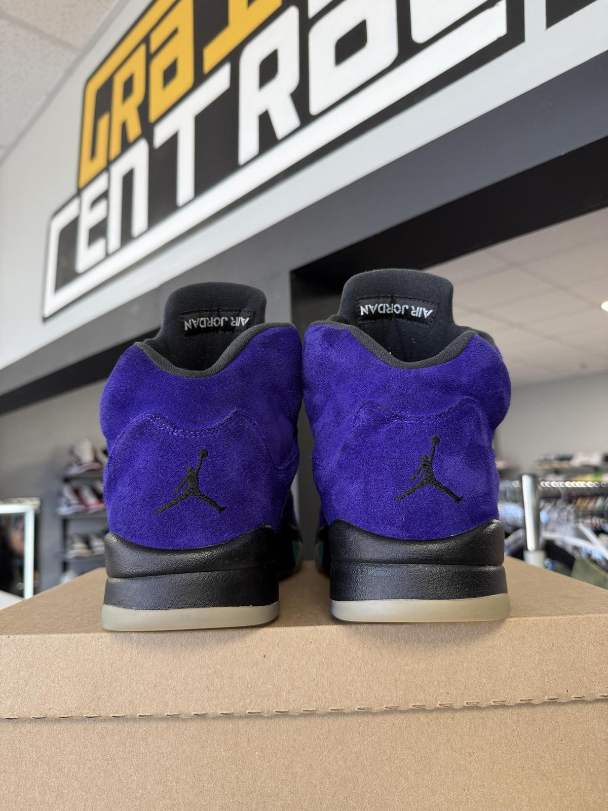 Jordan 5 "Alternate Grape" Used Size 12