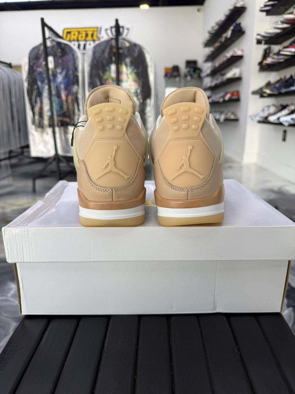 Jordan 4 "Shimmer" Used Size 7Y/8.5W