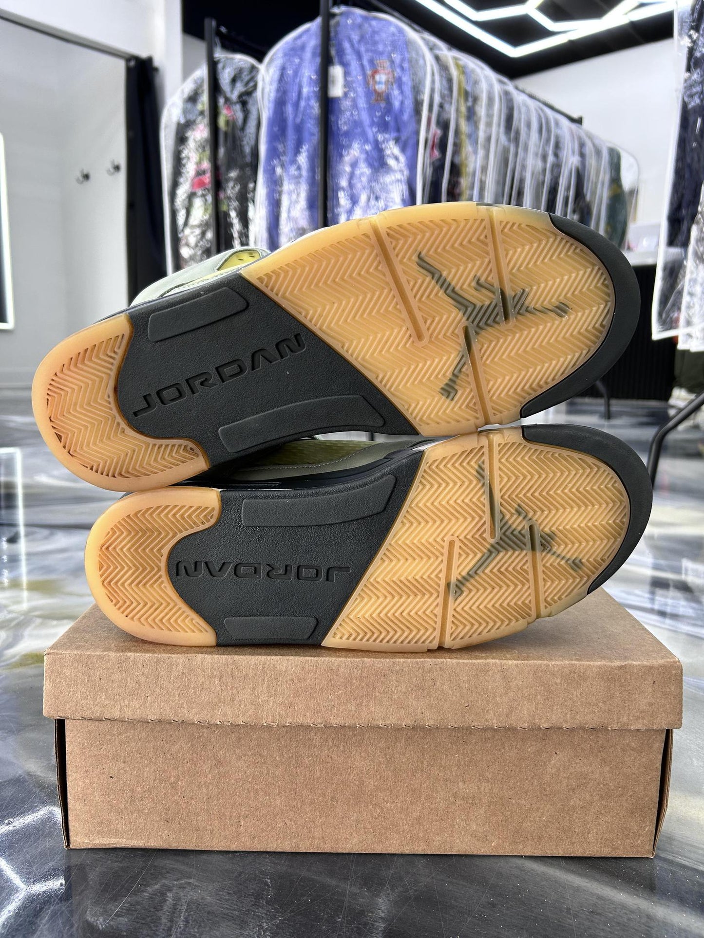 Jordan 5 "Jade Horizon" Used Size 13