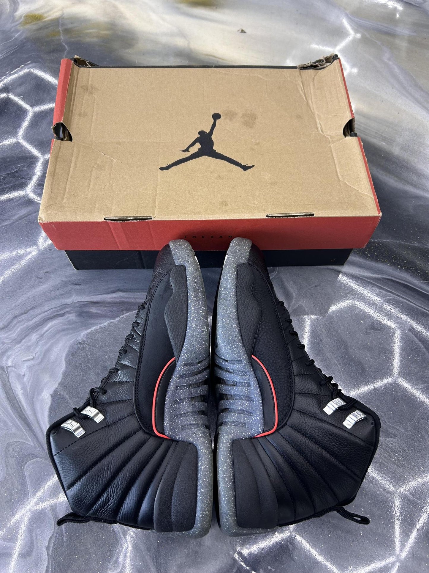 Jordan 12 "Utility" Used Size 9