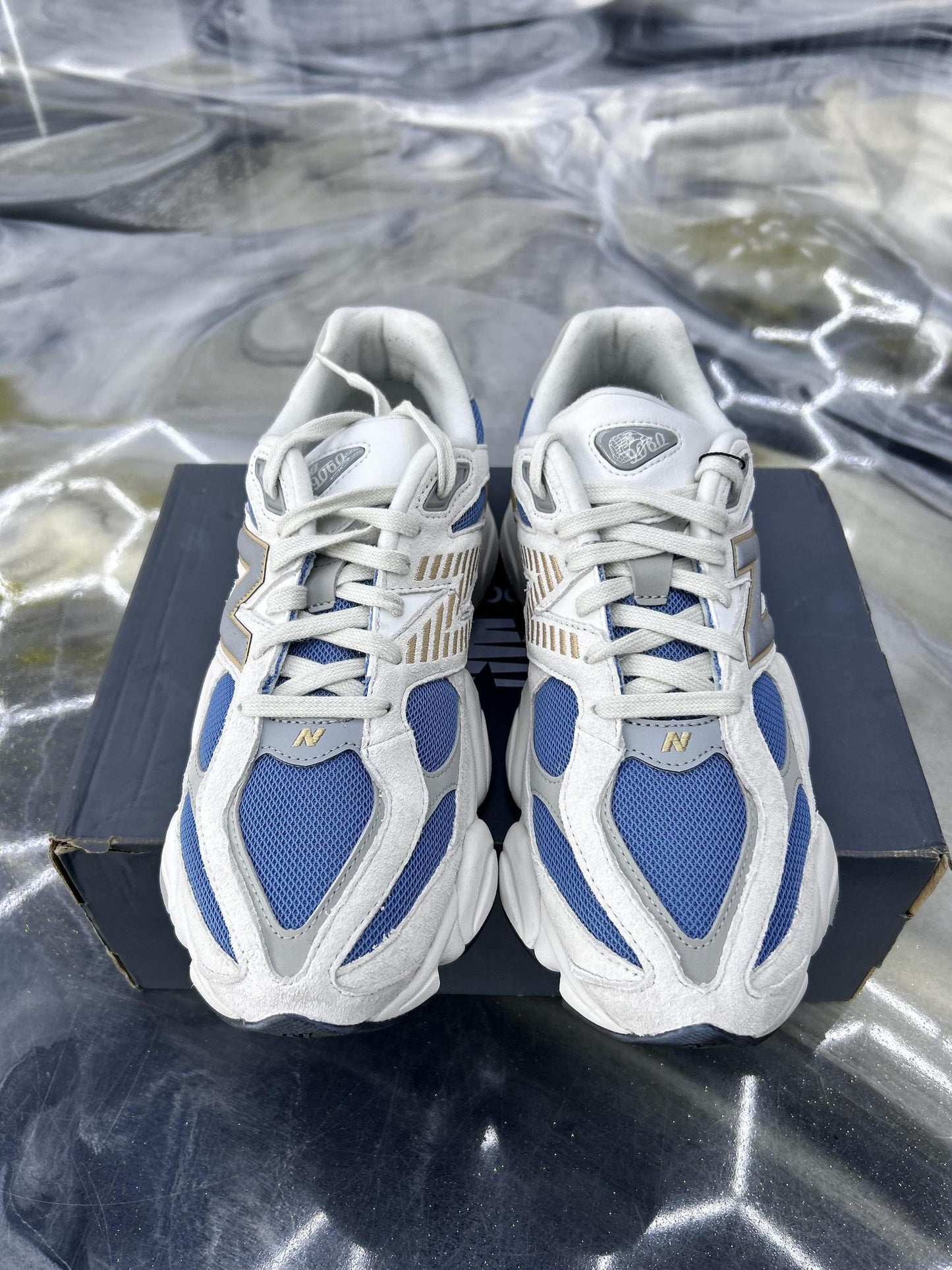 New Balance 9060 "Heron Blue Grey" Used Size 10