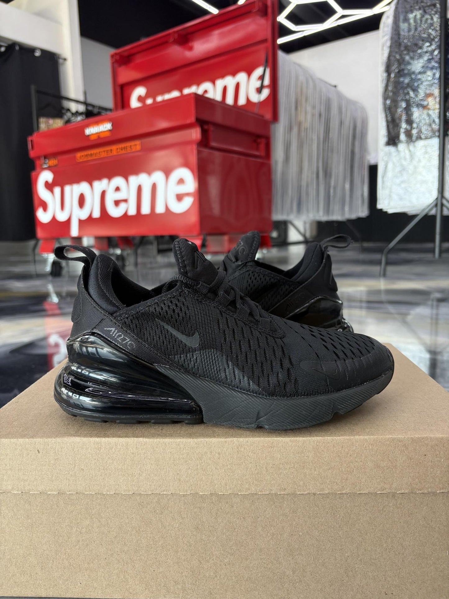 Nike Air Max 270 "Black" Used Size 4Y/5.5W