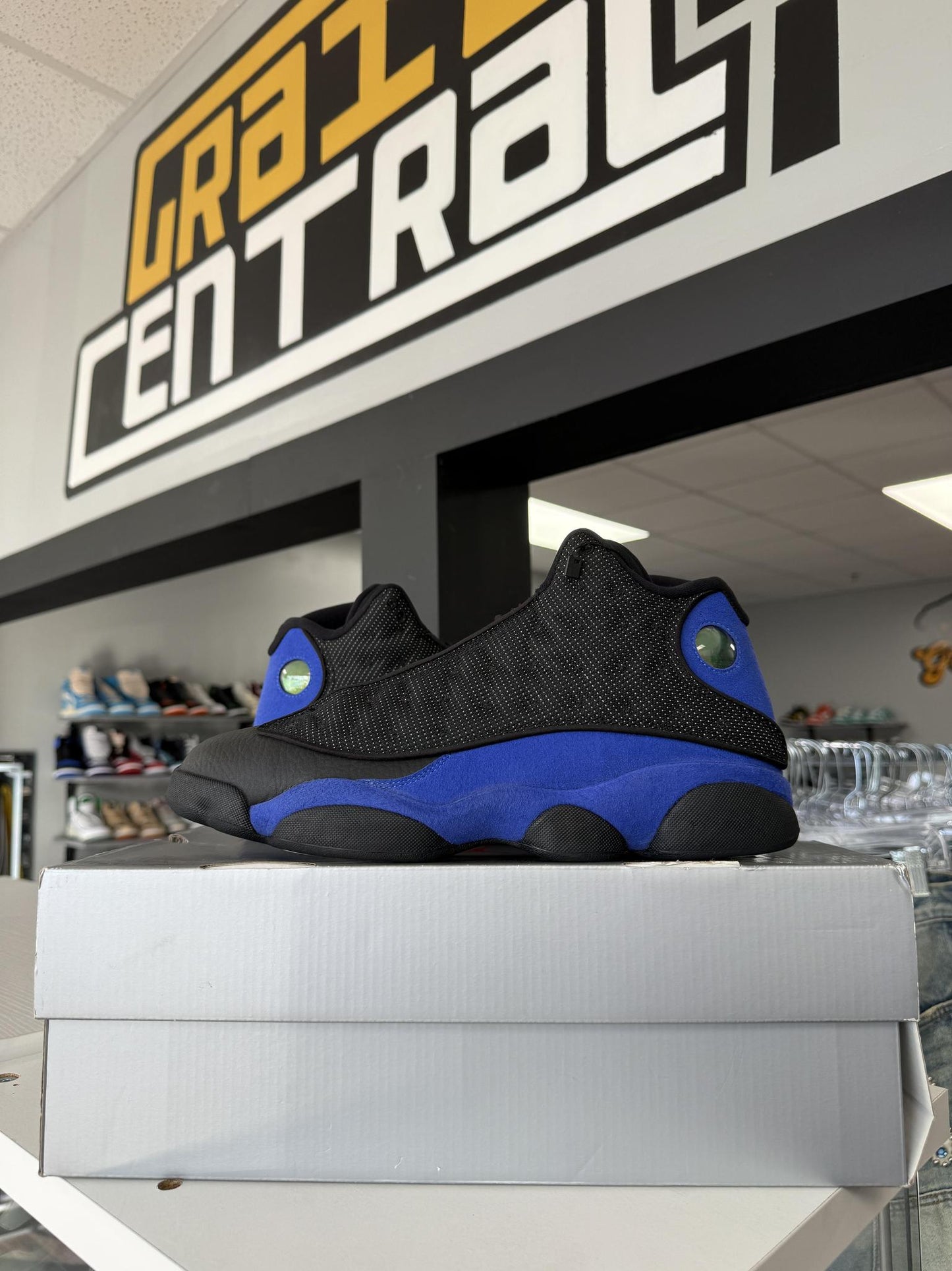 Jordan 13 "Hyper Royal" Used Size 12