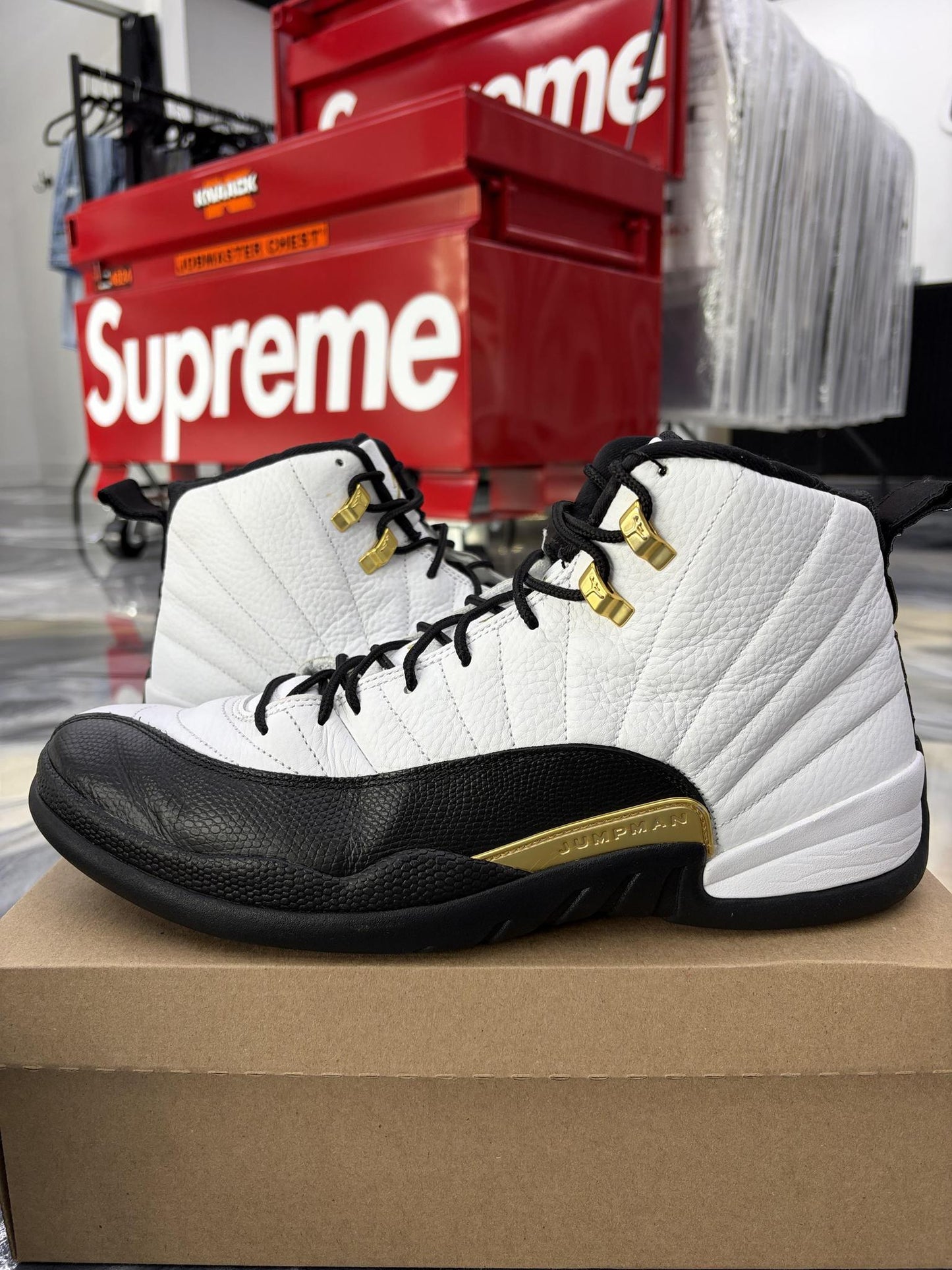 Jordan 12 "Royalty" Used Size 15