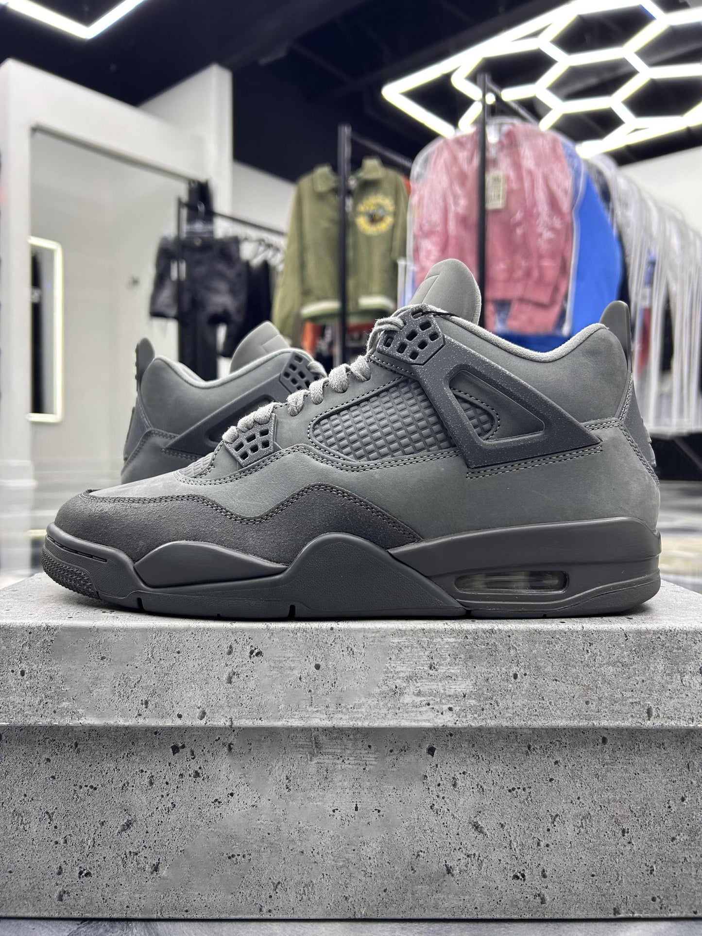 Jordan 4 "Wet Cement" Used Size 10.5