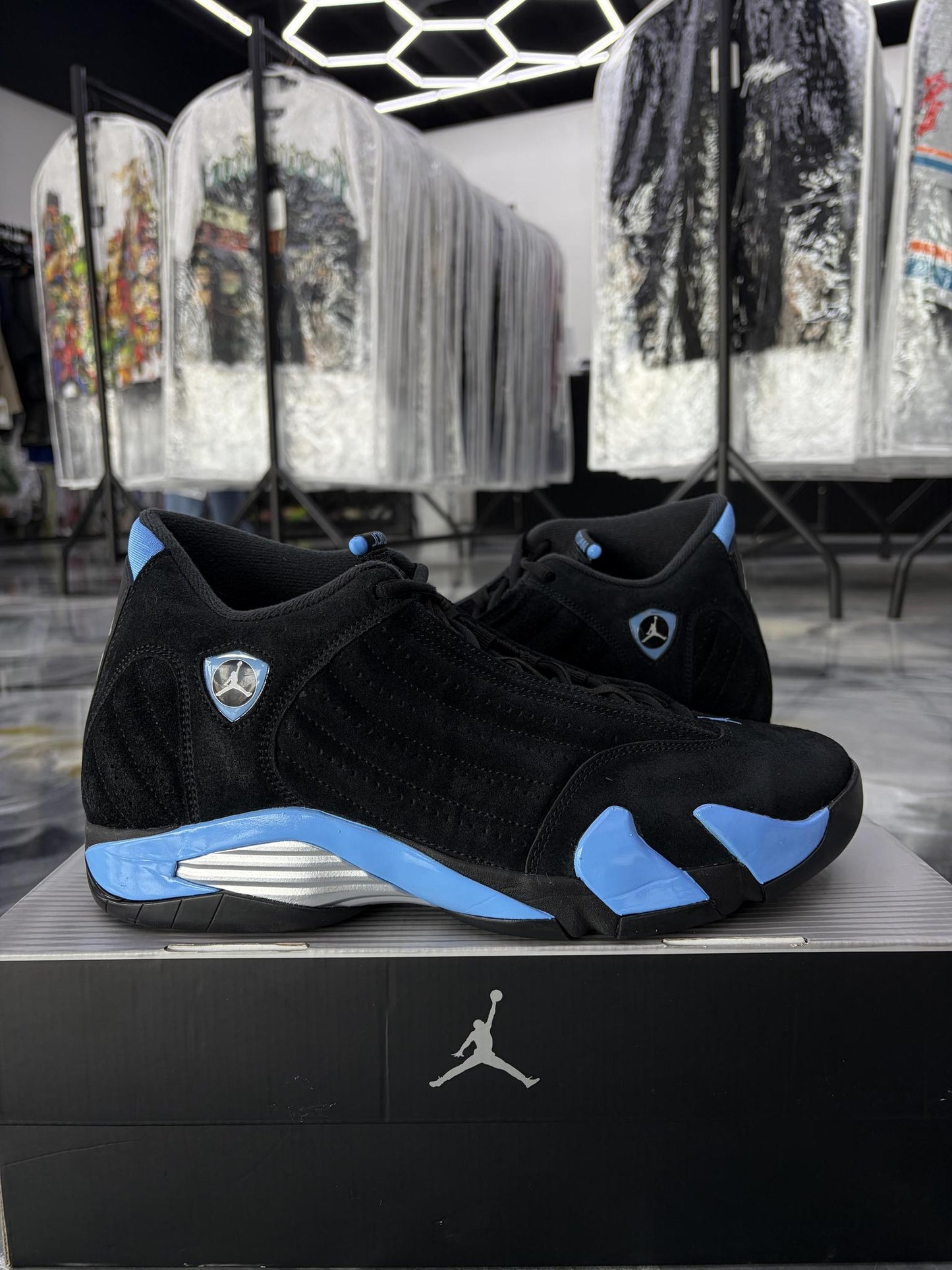 Jordan 14 "University Blue" Used Size 11