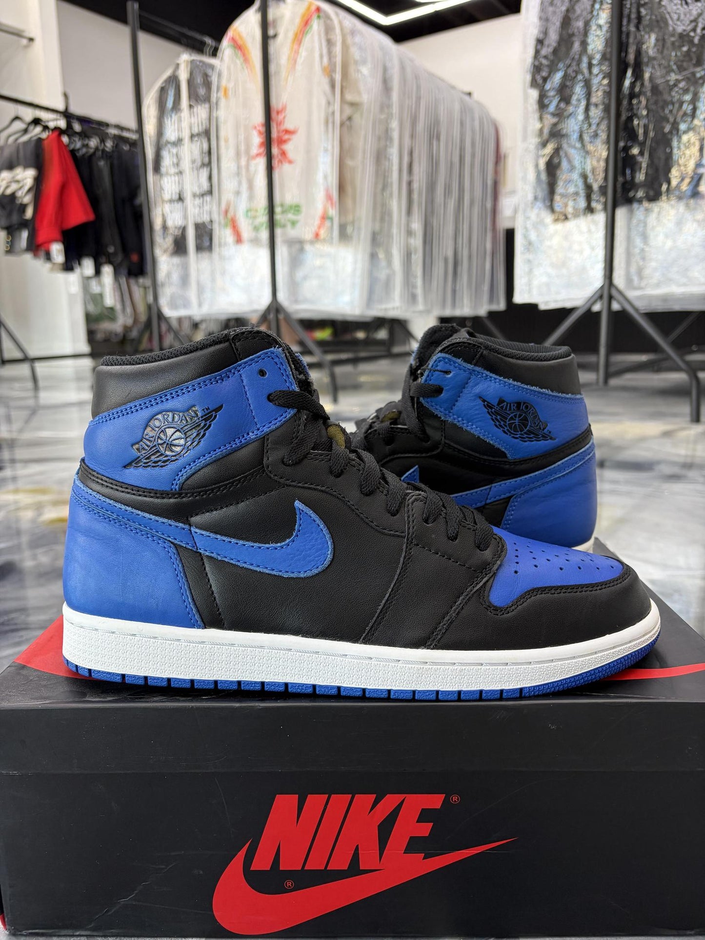Jordan 1 "Royal" Used Size 10.5