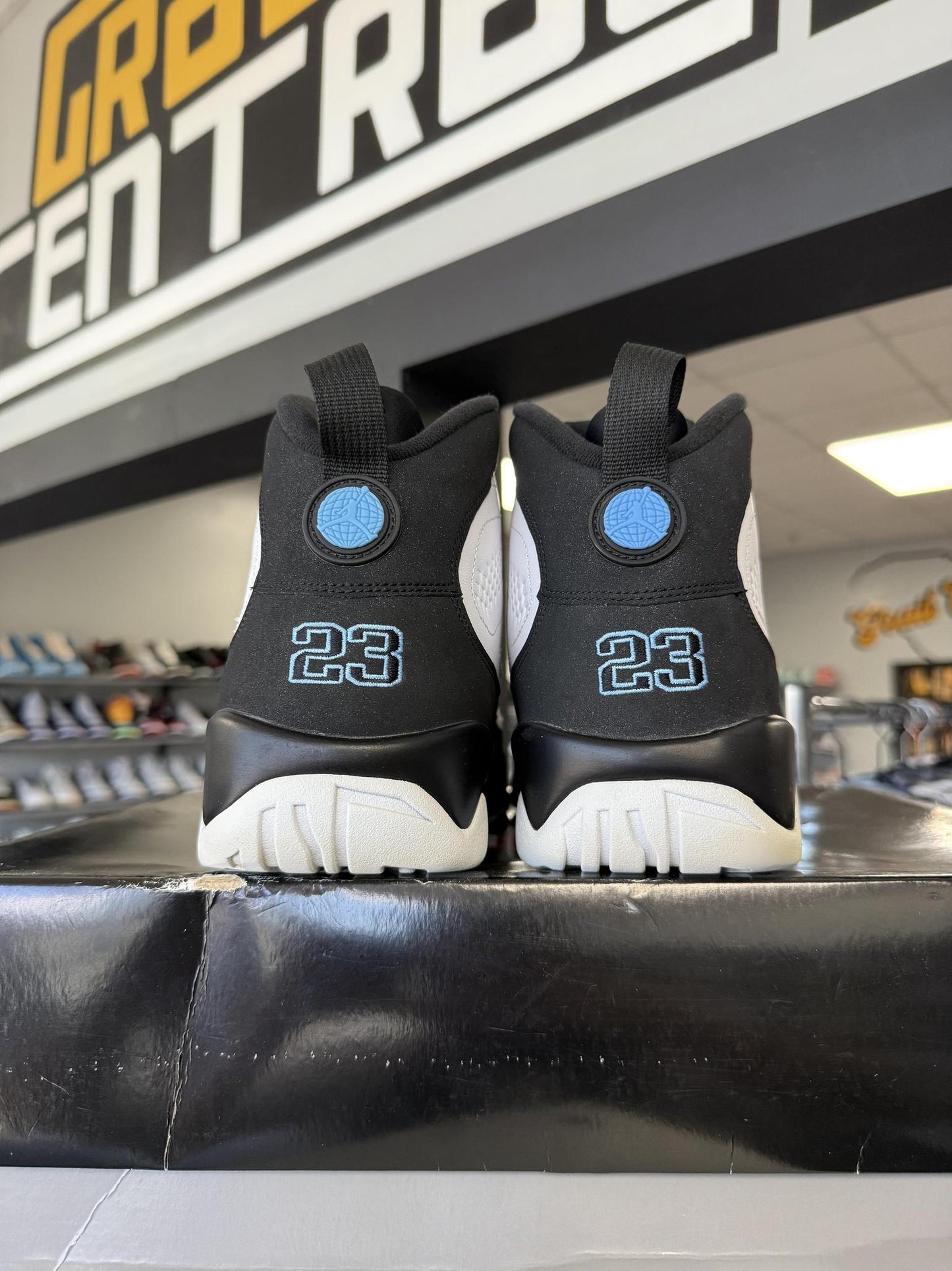 Jordan 9 "University Blue" Used Size 13