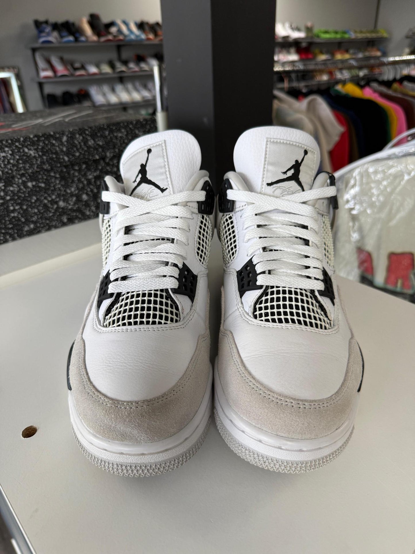 Jordan 4 "Military Black" Used Size 9.5