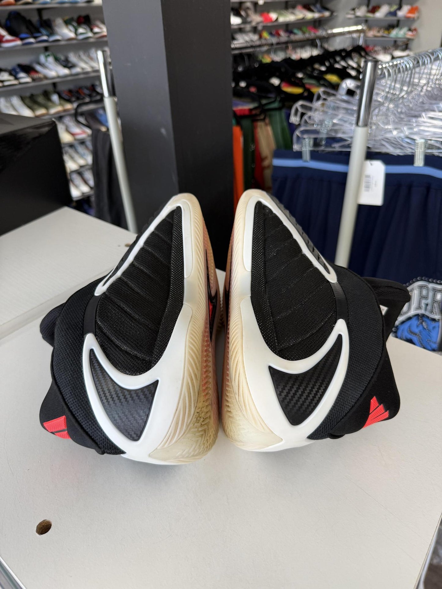 Adidas AE2 "Black White" Used Size 11