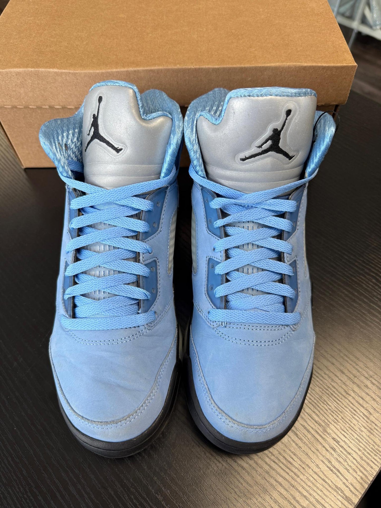 Jordan 5 UNC Used Size 8.5