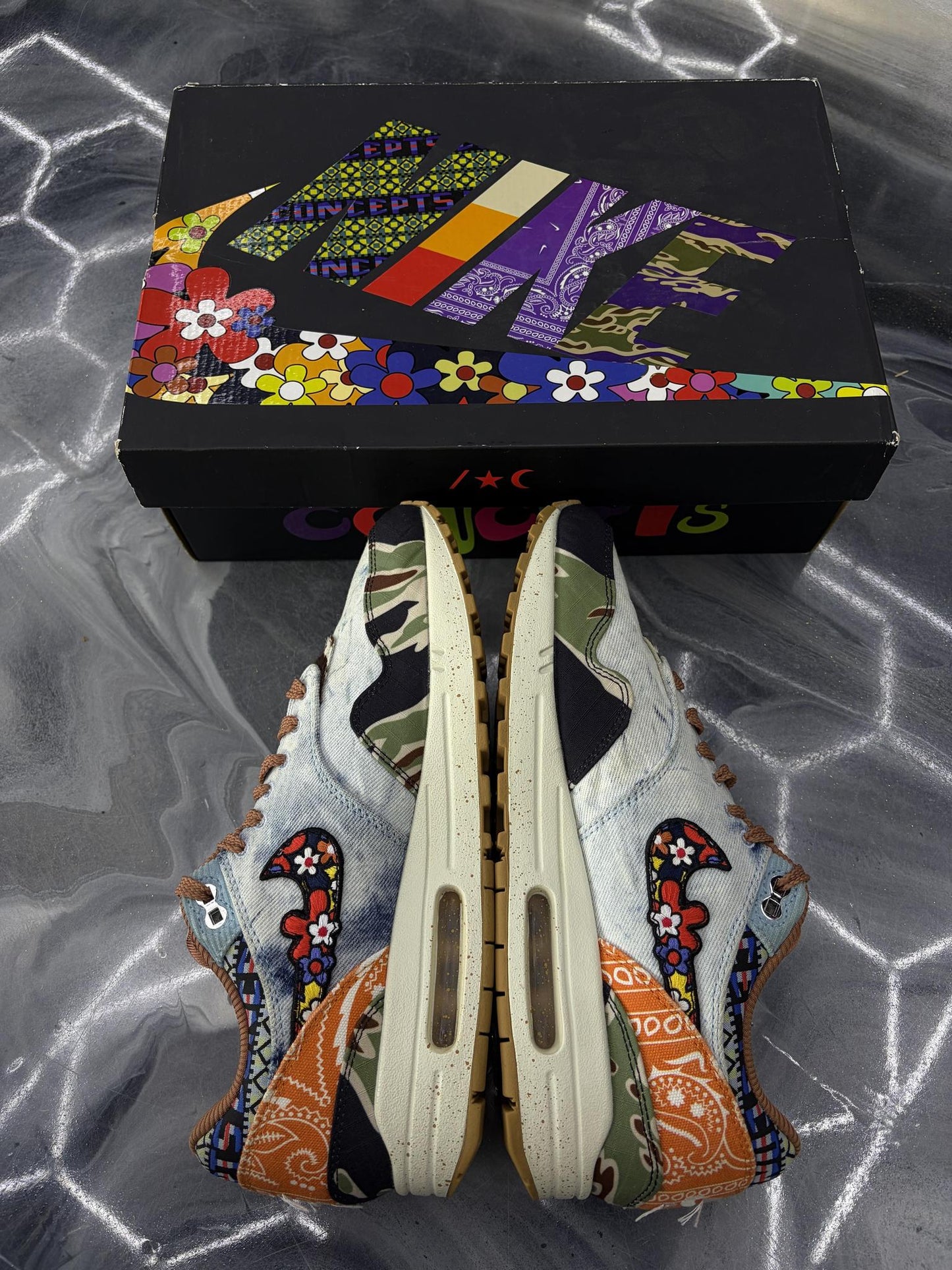 Nike Air Max 1 Concepts "Heavy" Used Size 9.5