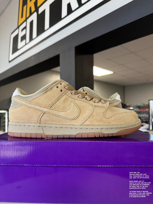 Nike Dunk Low SB pro Beige Used Size 8.5