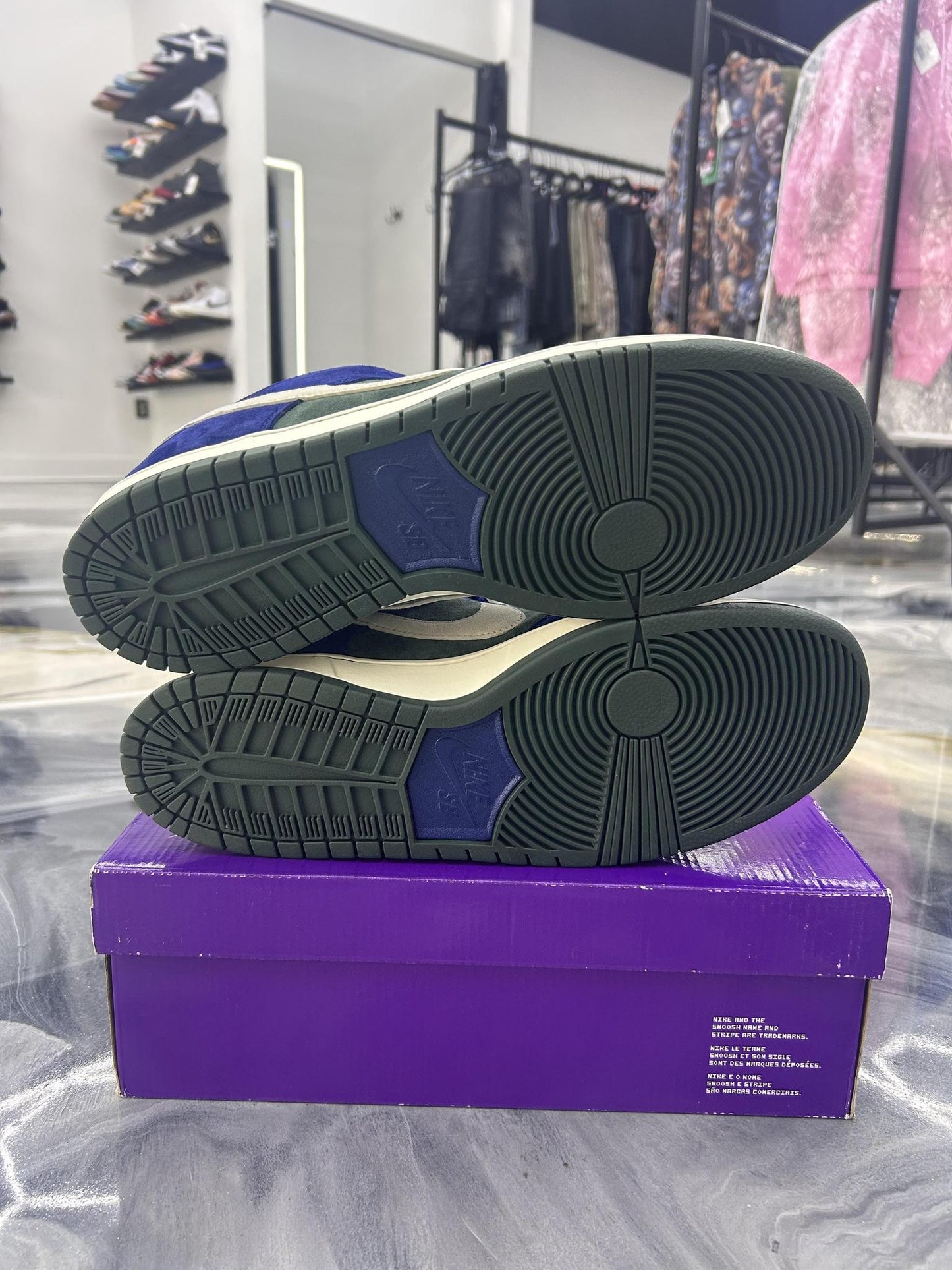 Nike SB Dunk Low "Deep Royal Blue" Used Size 15