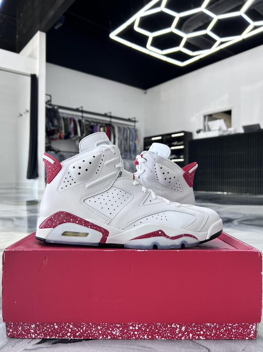 Jordan 6 "Red Oreo" Used Size 9.5