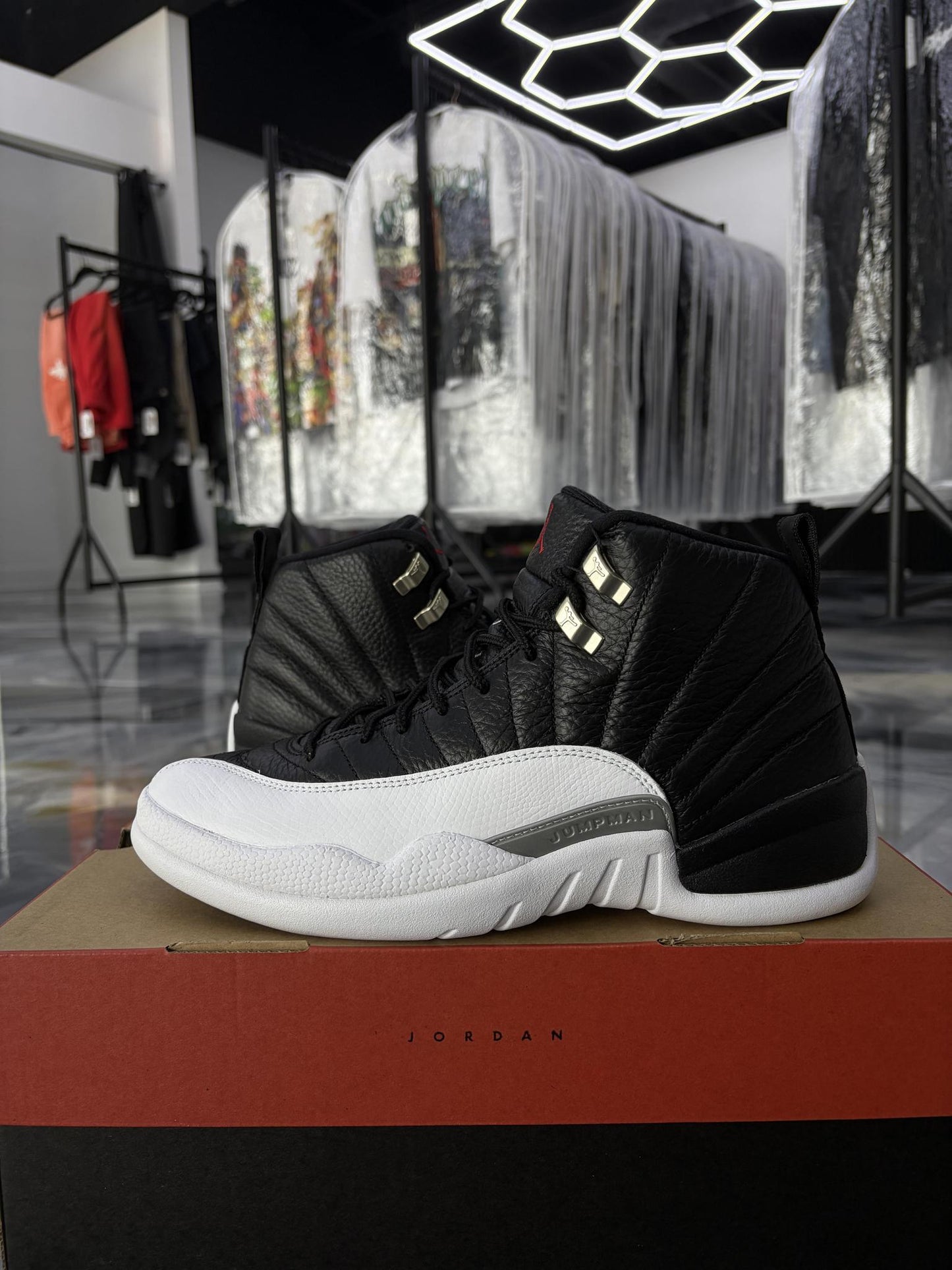 Jordan 12 "Playoff" Used Size 9