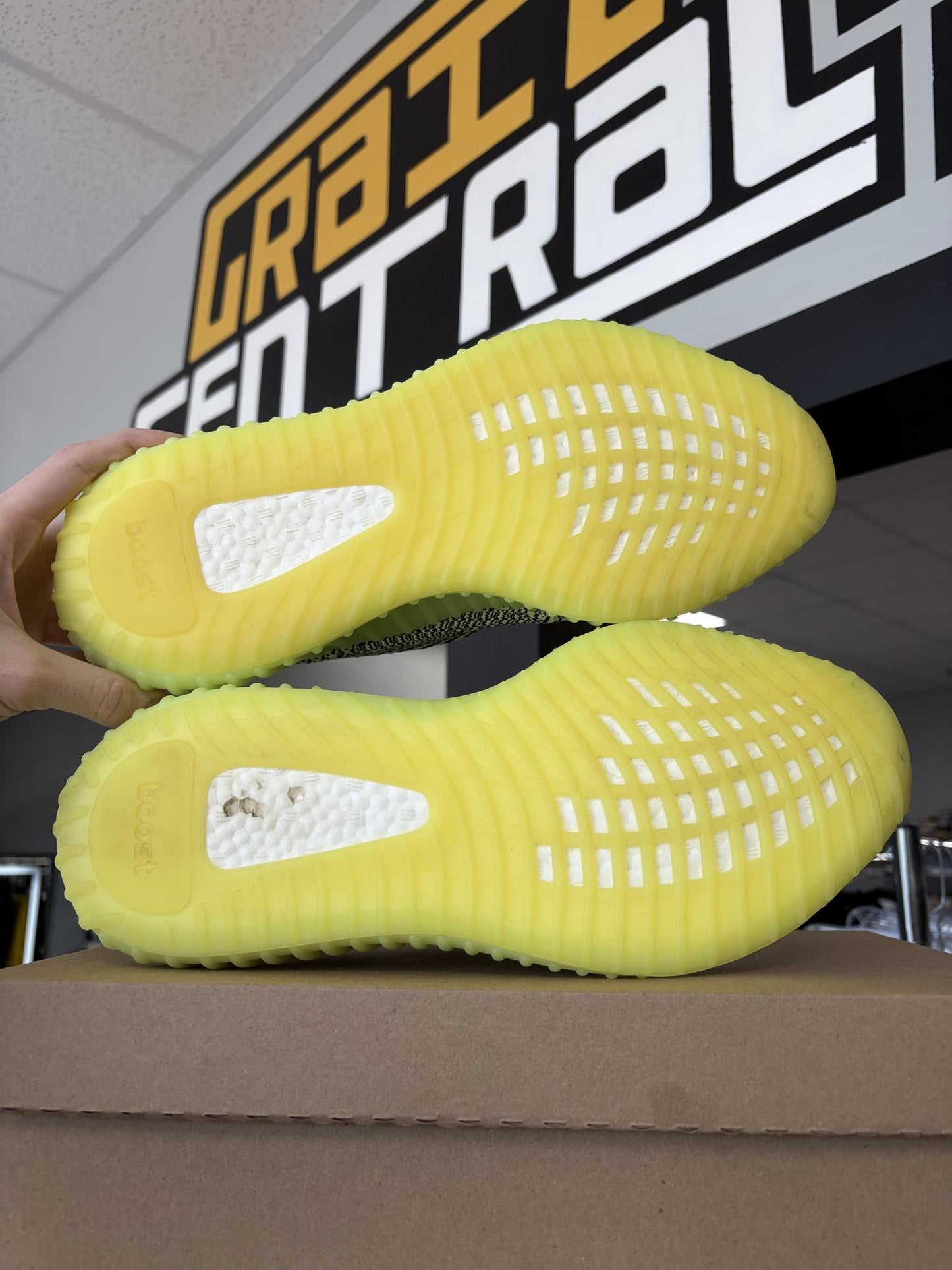 Yeezy 350 V2 "Yeezreel" Used Size 12
