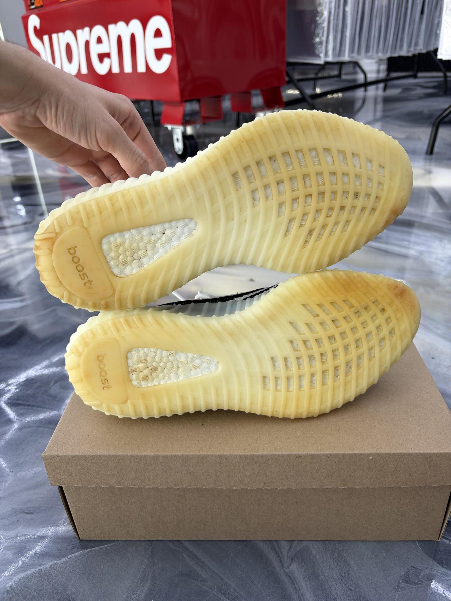 Yeezy 350 V2 "Zebra" Used Size 11