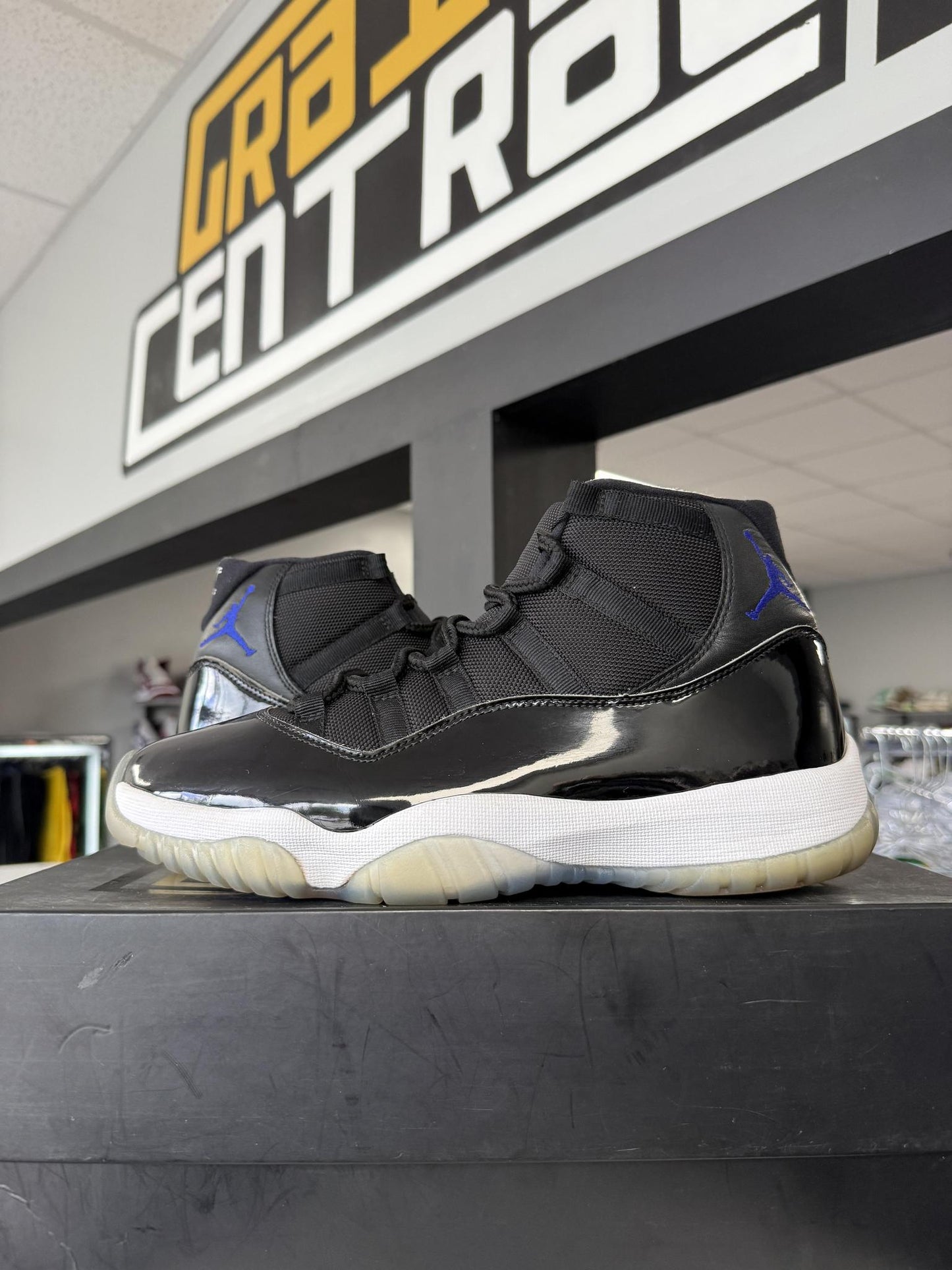 Jordan 11 "Space Jam" Used Size 10
