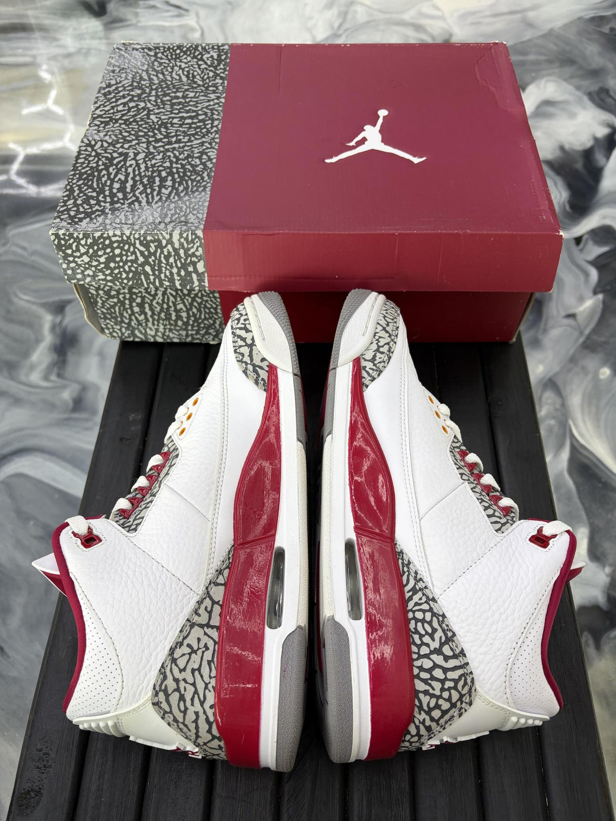 Jordan 3 "Cardinal" Used Size 8.5