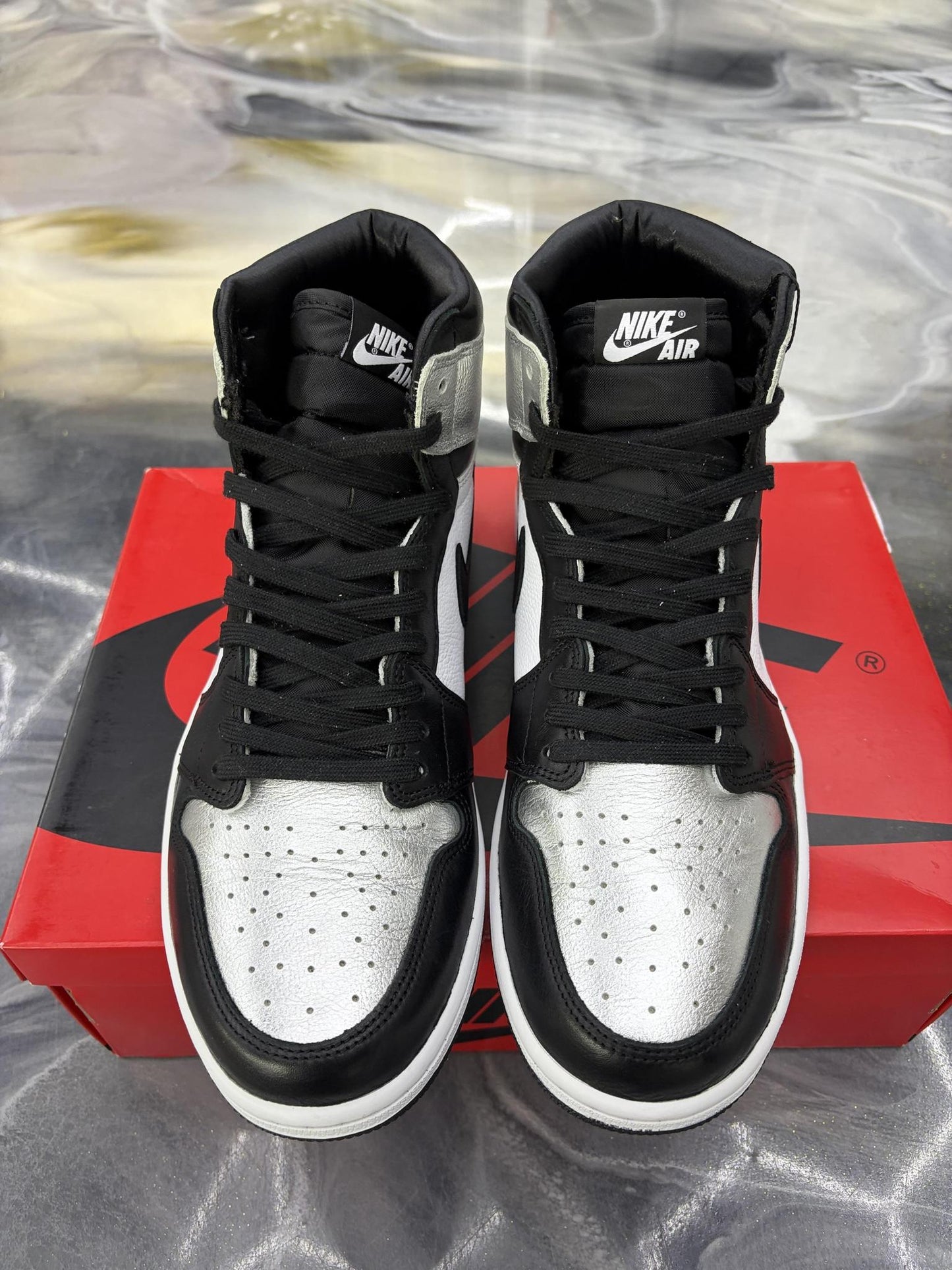 Jordan 1 High "Silver Toe" Used Size 12W/10.5M