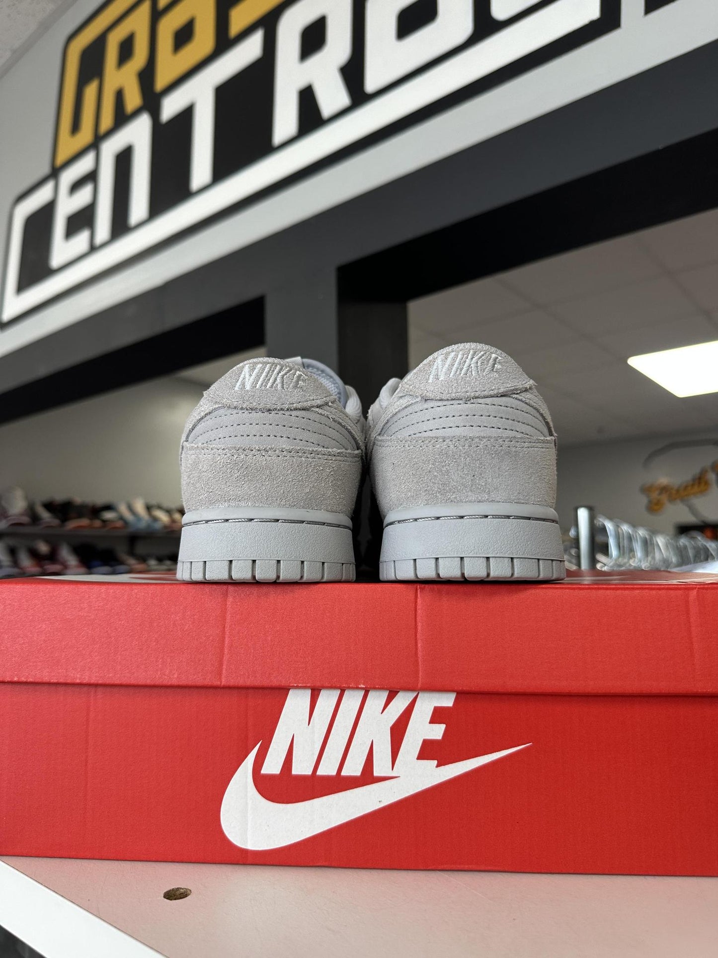 Dunk Low "Wolf Grey" Size 11.5