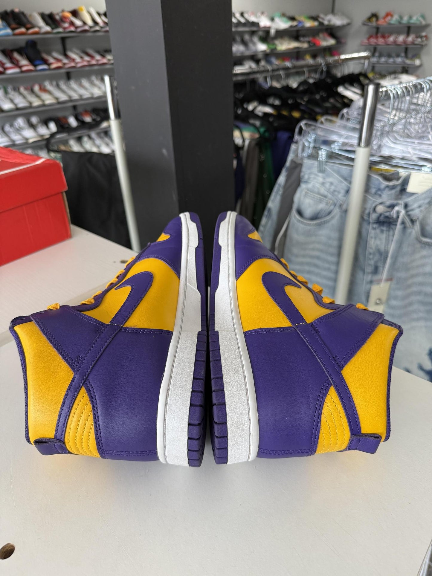 Nike Dunk High "Laker" Used Size 11