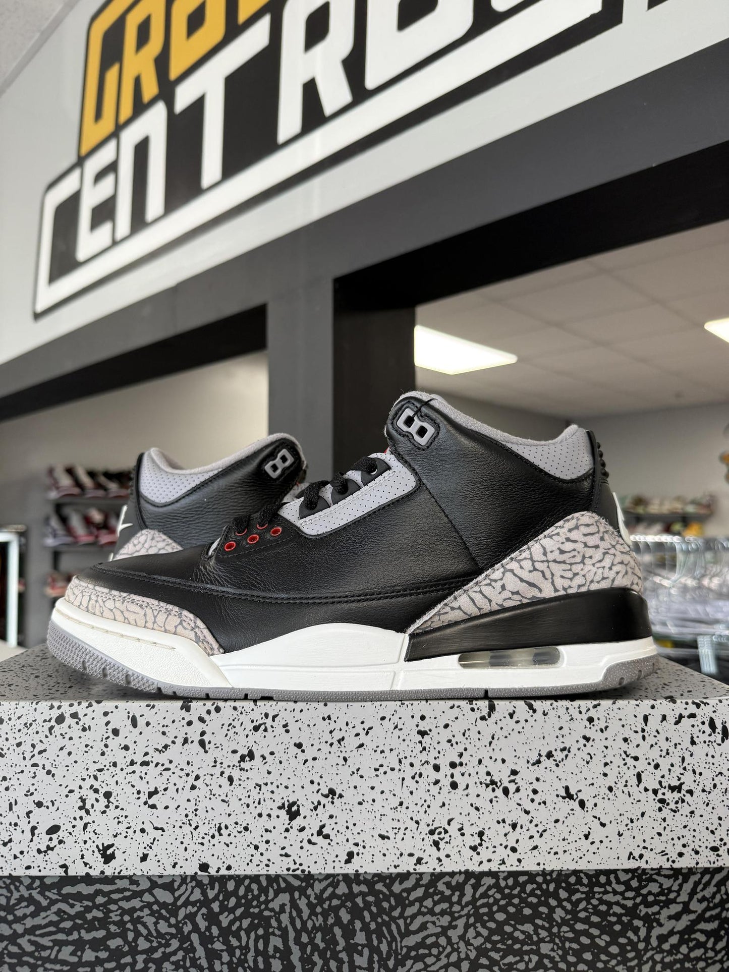 Jordan 3 "Black Cement" Used Size 10.5