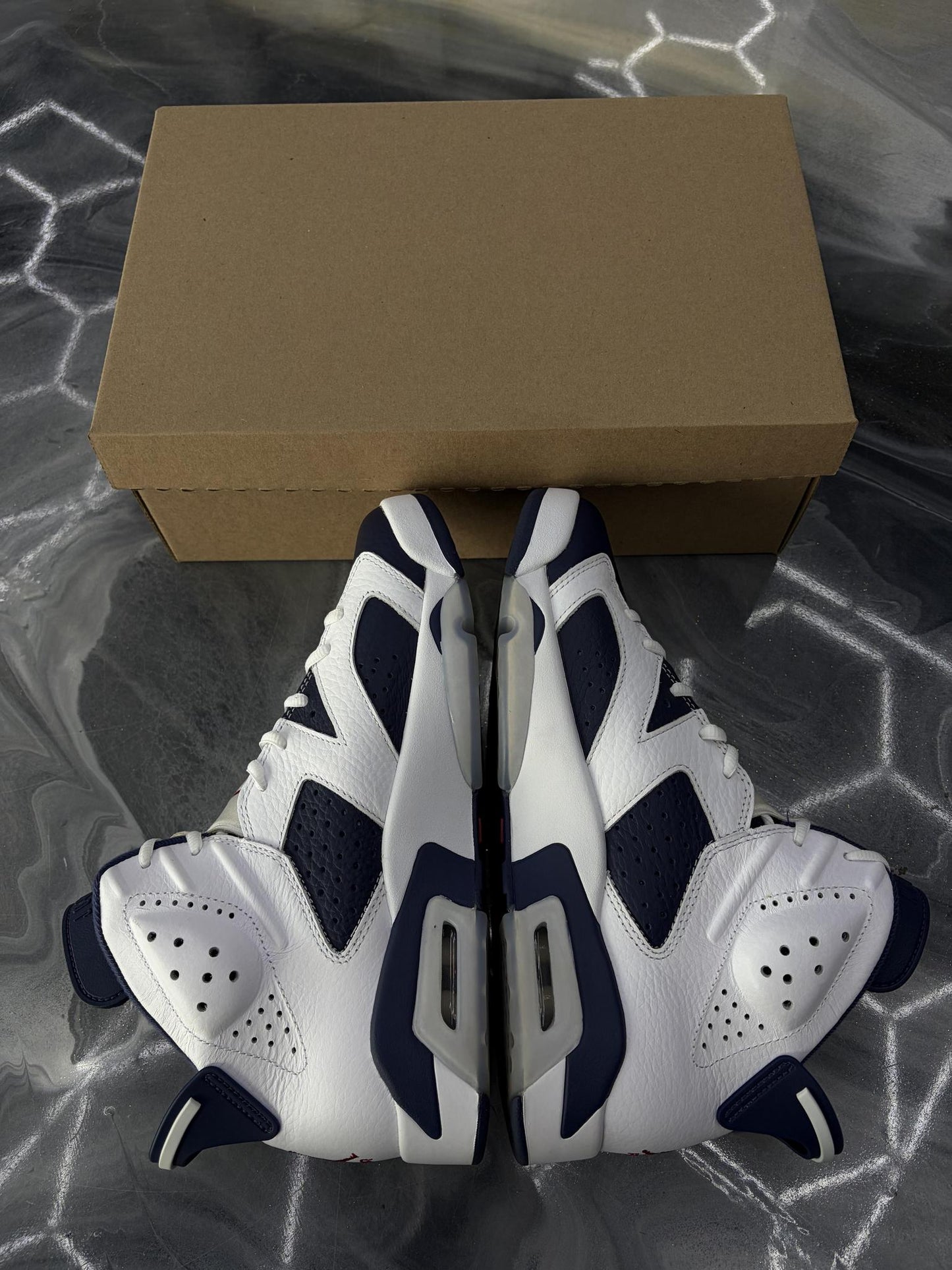 Jordan 6 "Olympic" Used Size 9.5