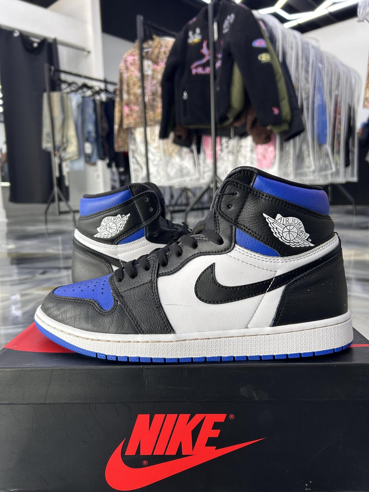 Jordan 1 High "Royal Toe" Used Size 11.5