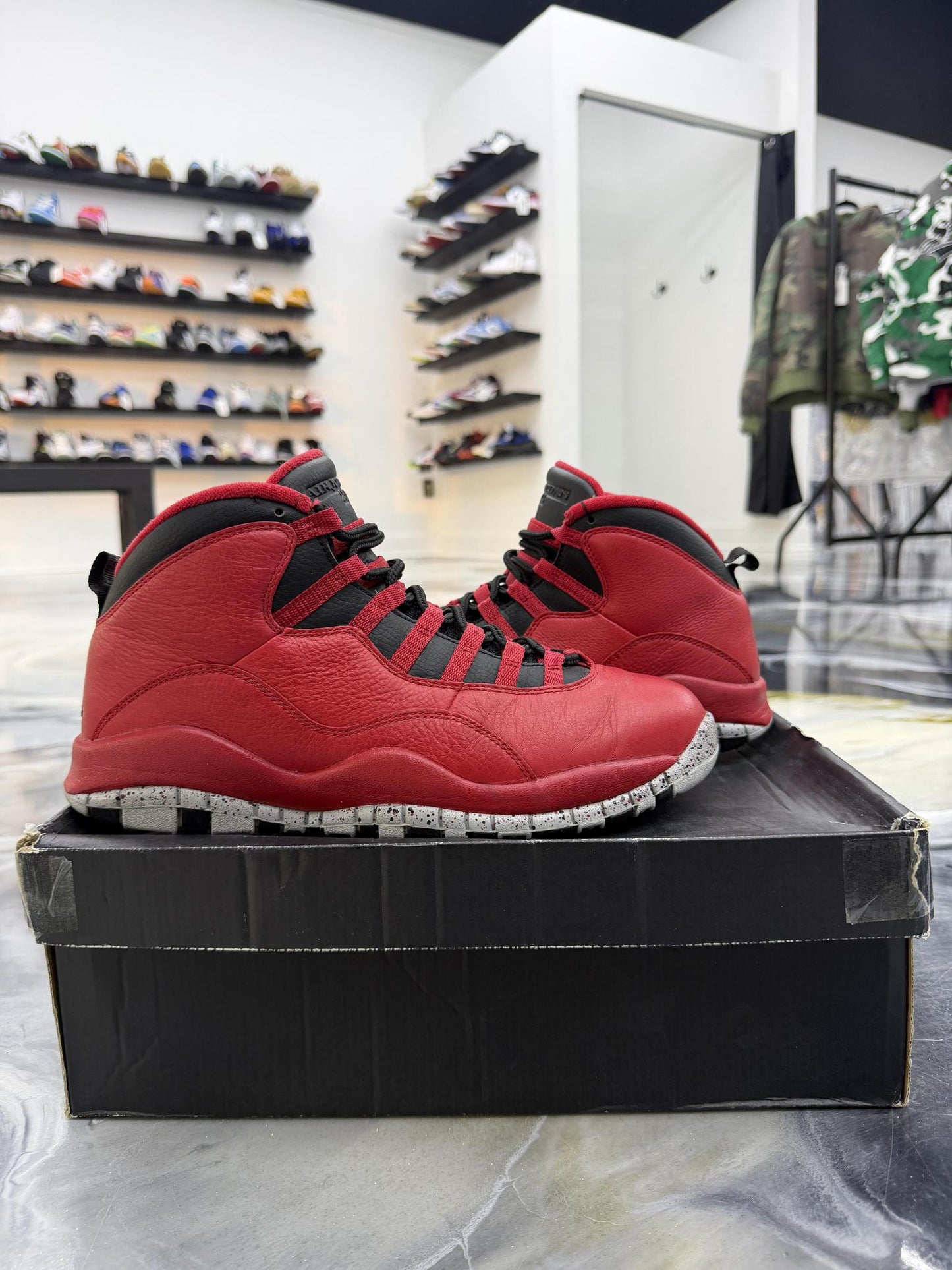 Jordan 10 Bulls Over Broadway Used Size 9.5