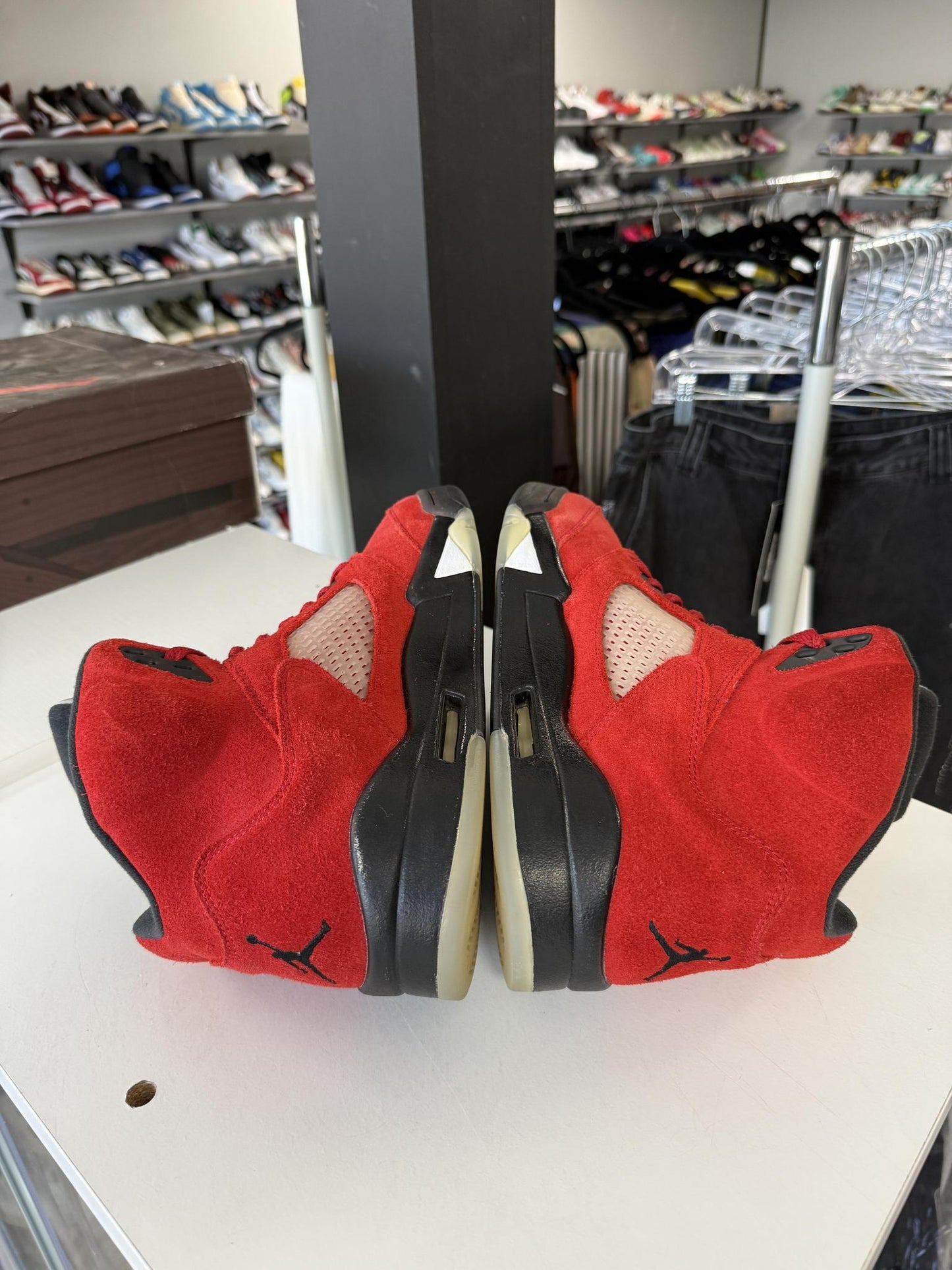Jordan 5 "Raging Bull" Used Size 11
