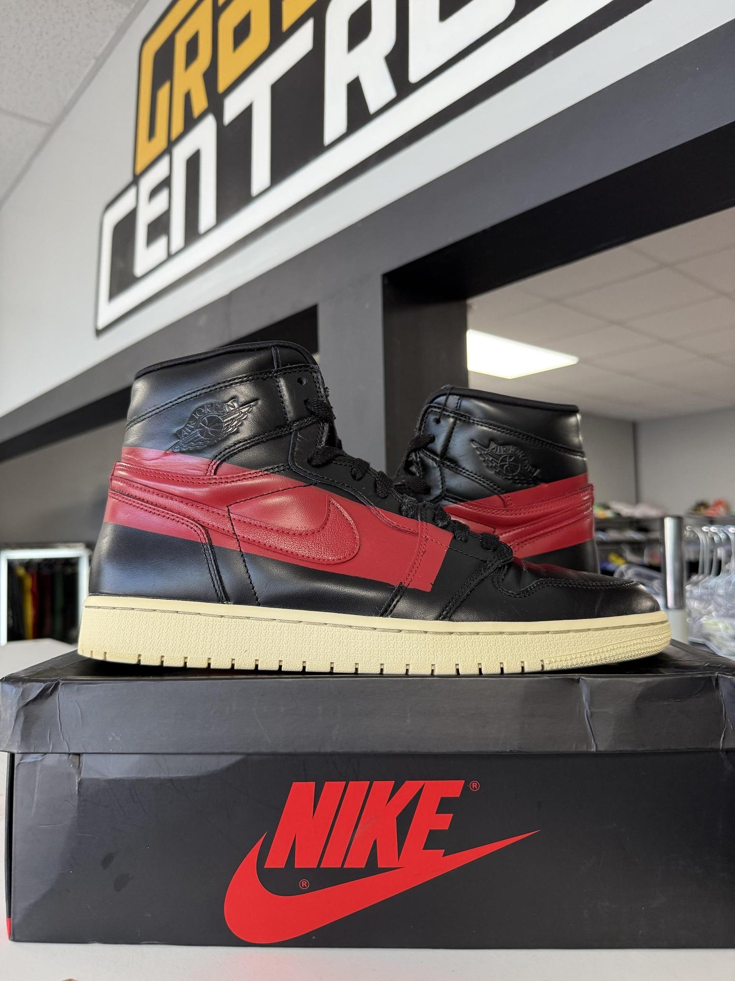 Jordan 1 "Couture" Used Size 12