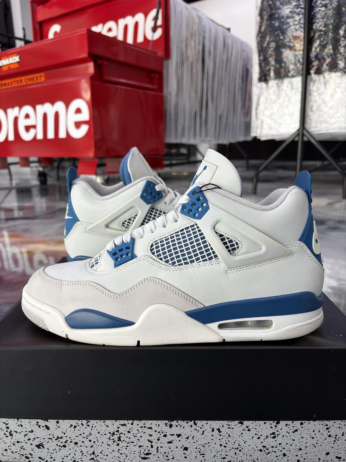 Jordan 4 "Military Blue" Used Size 11