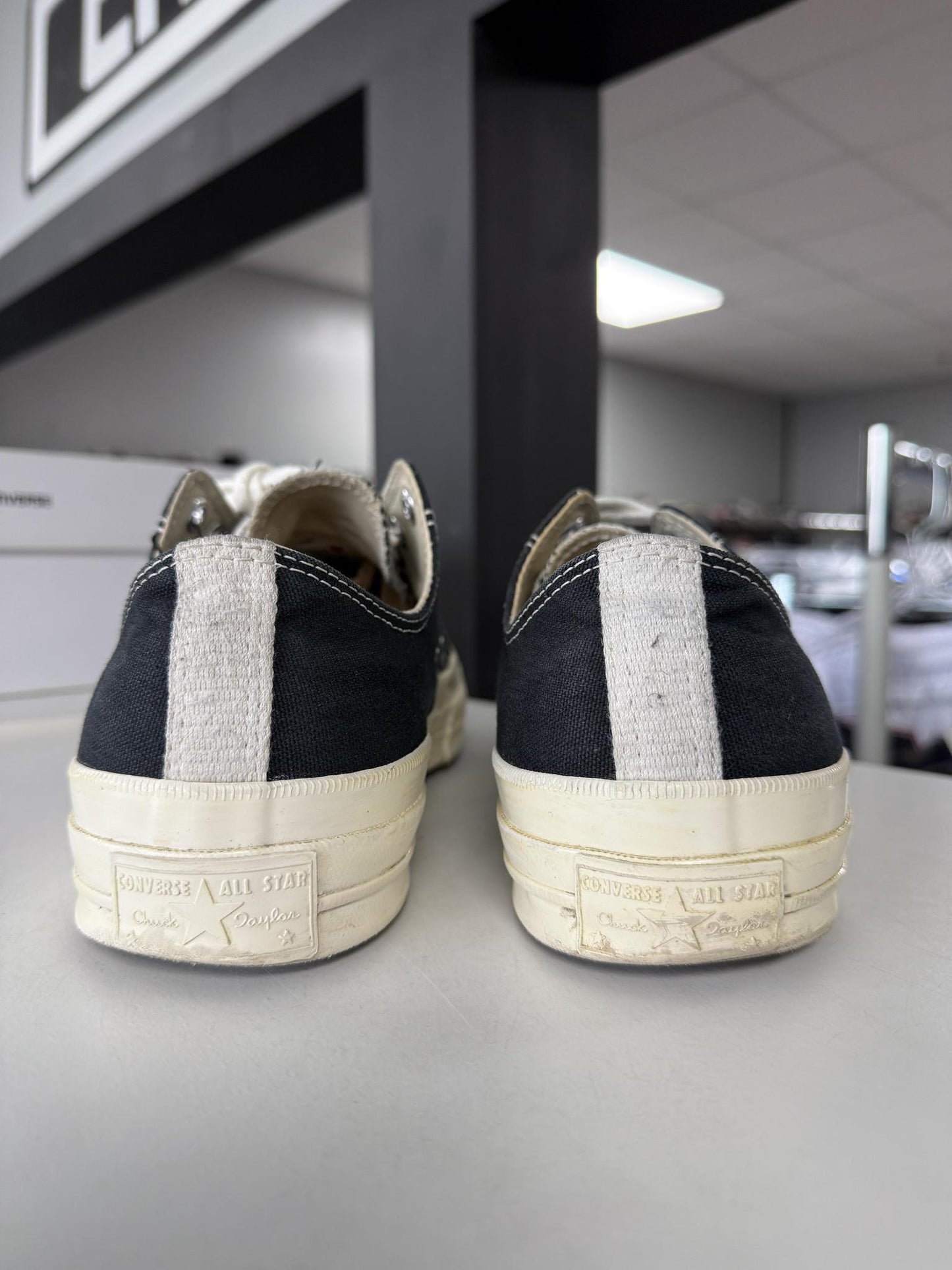 Converse x CDG "Black" Used Size 9