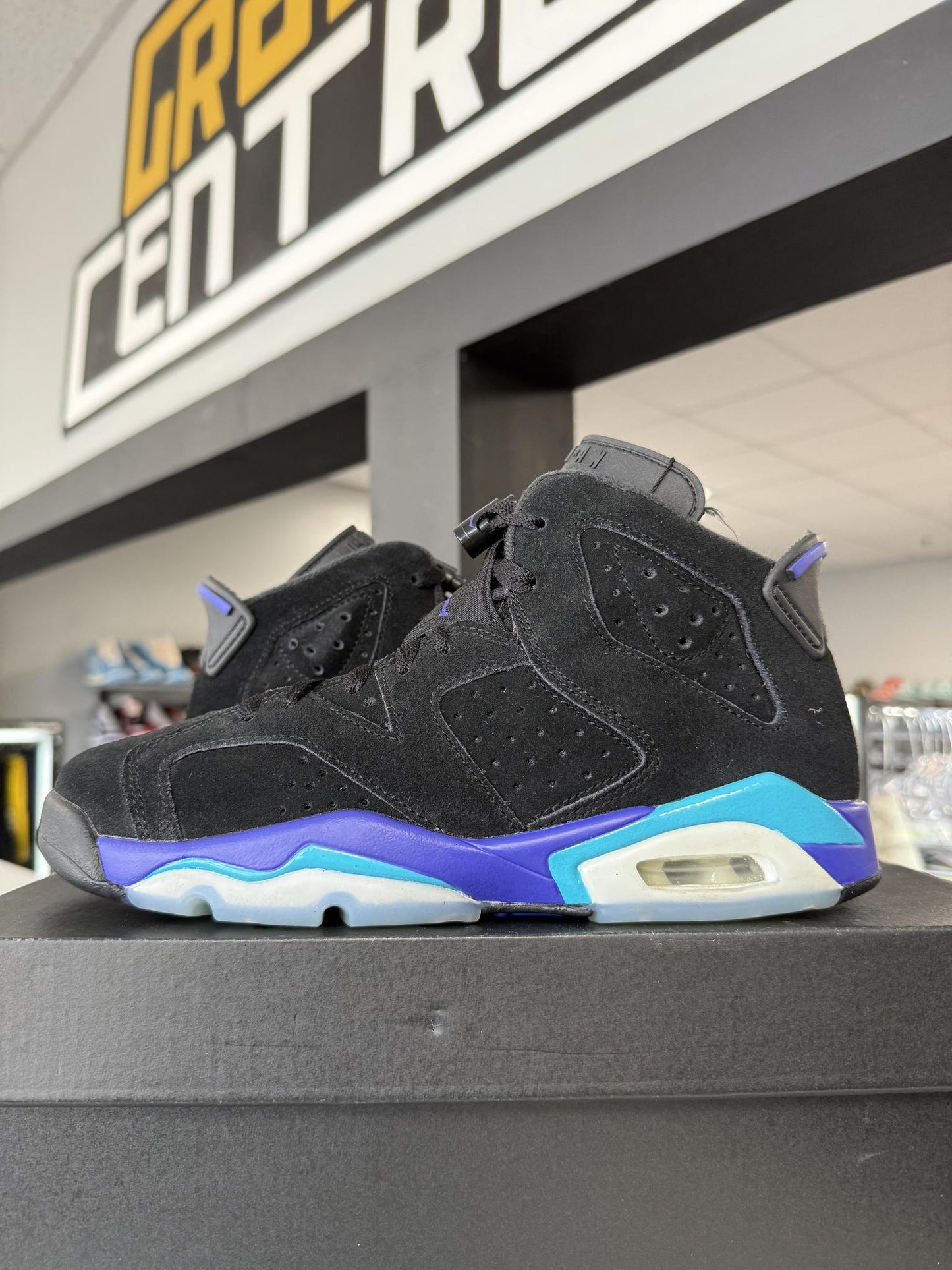 Jordan 6 "Aqua" Used Size 6.5Y/8W