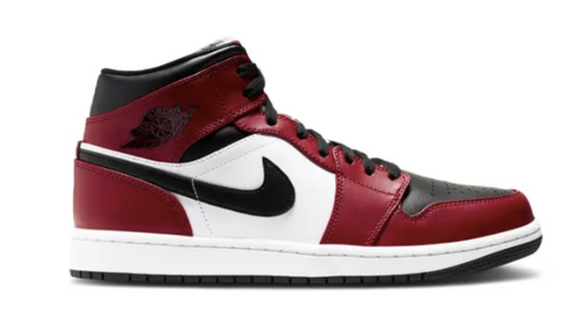 Jordan 1 Mid "Chicago Black Toe"
